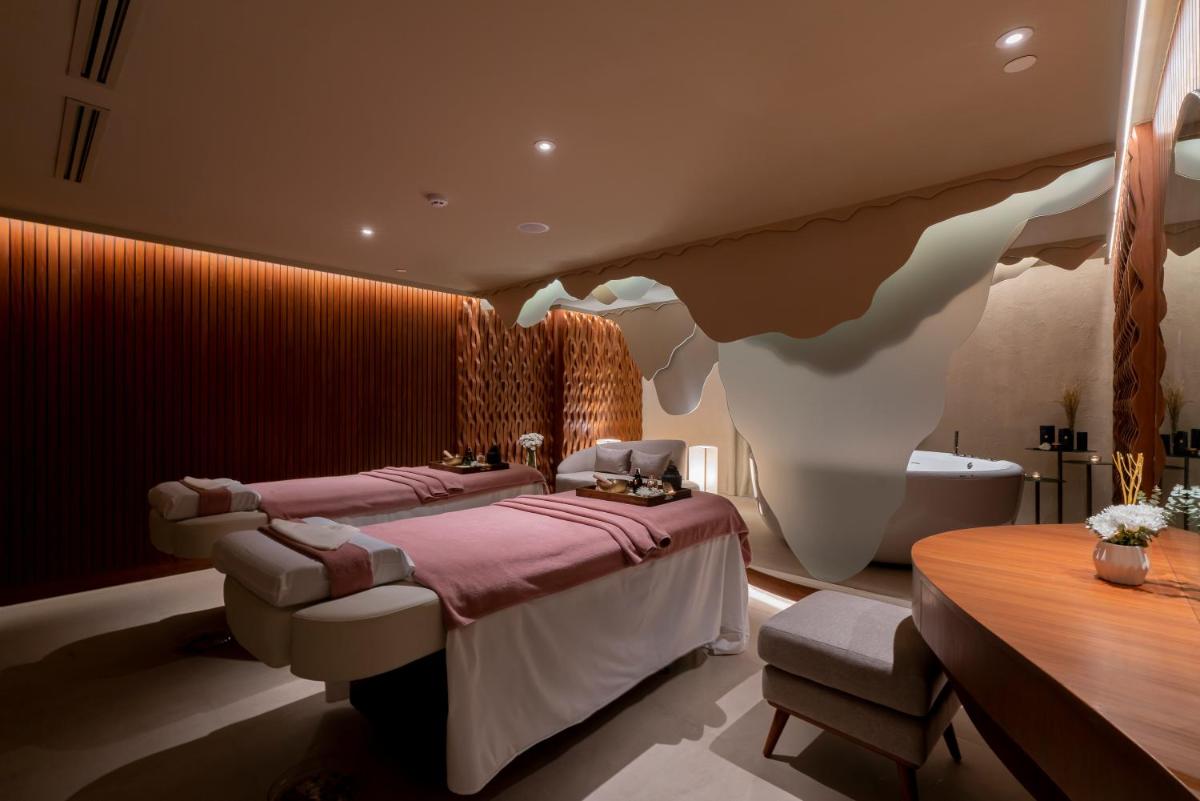 The Salil Hotel Riverside Bangkok 51