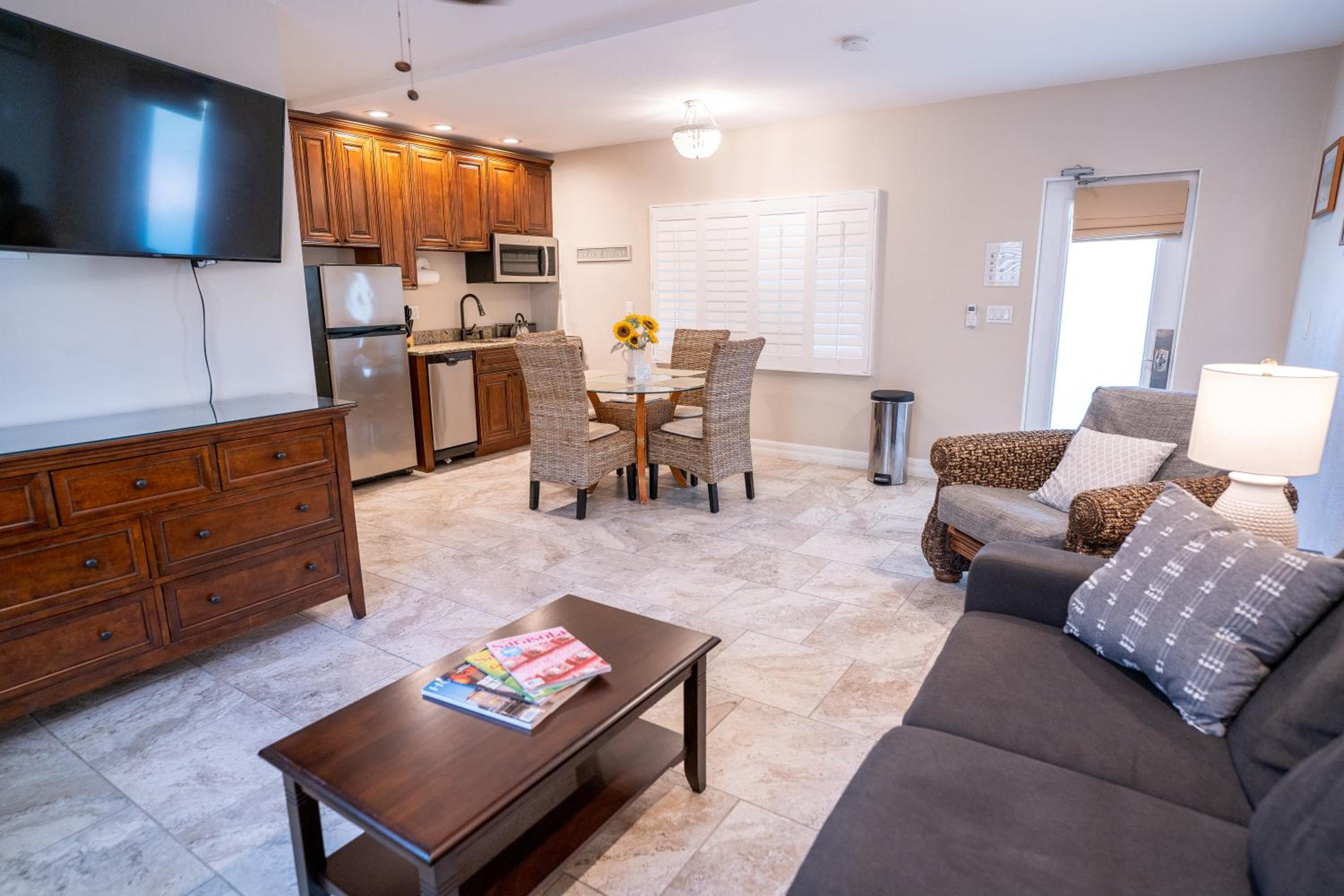 The Capri at Siesta - Property Image 49