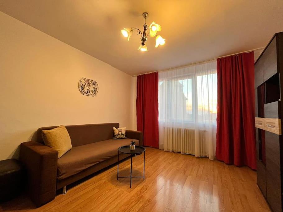 Joy City Stay Victoriei 7G-23 view 4