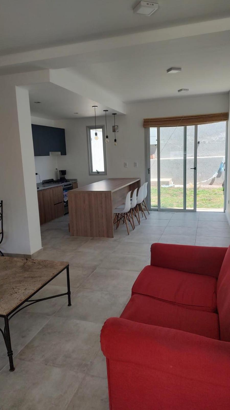 Duplex en barrio privado