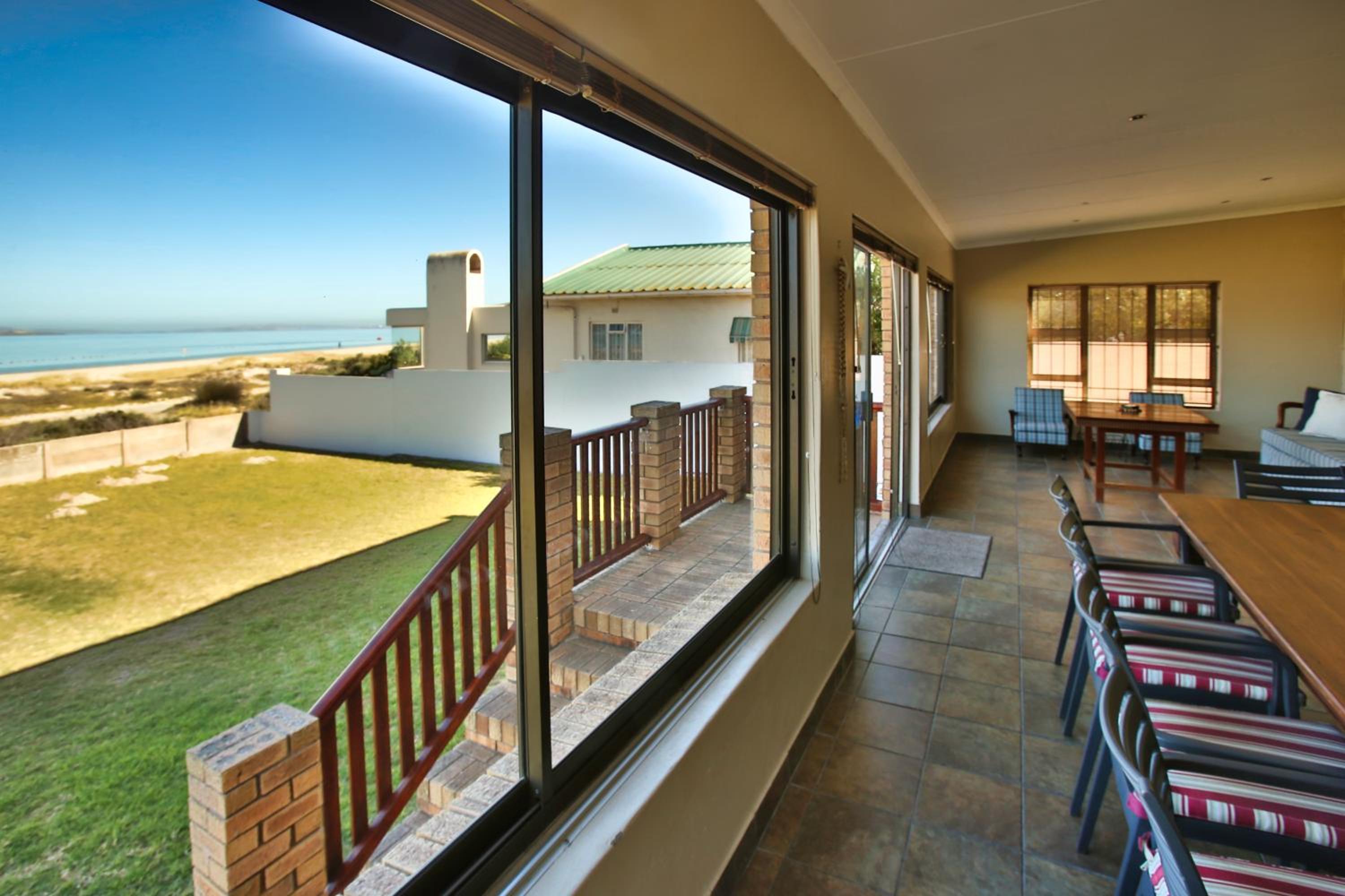 Oppi Stuppi, Langebaan, 4-sleeper
