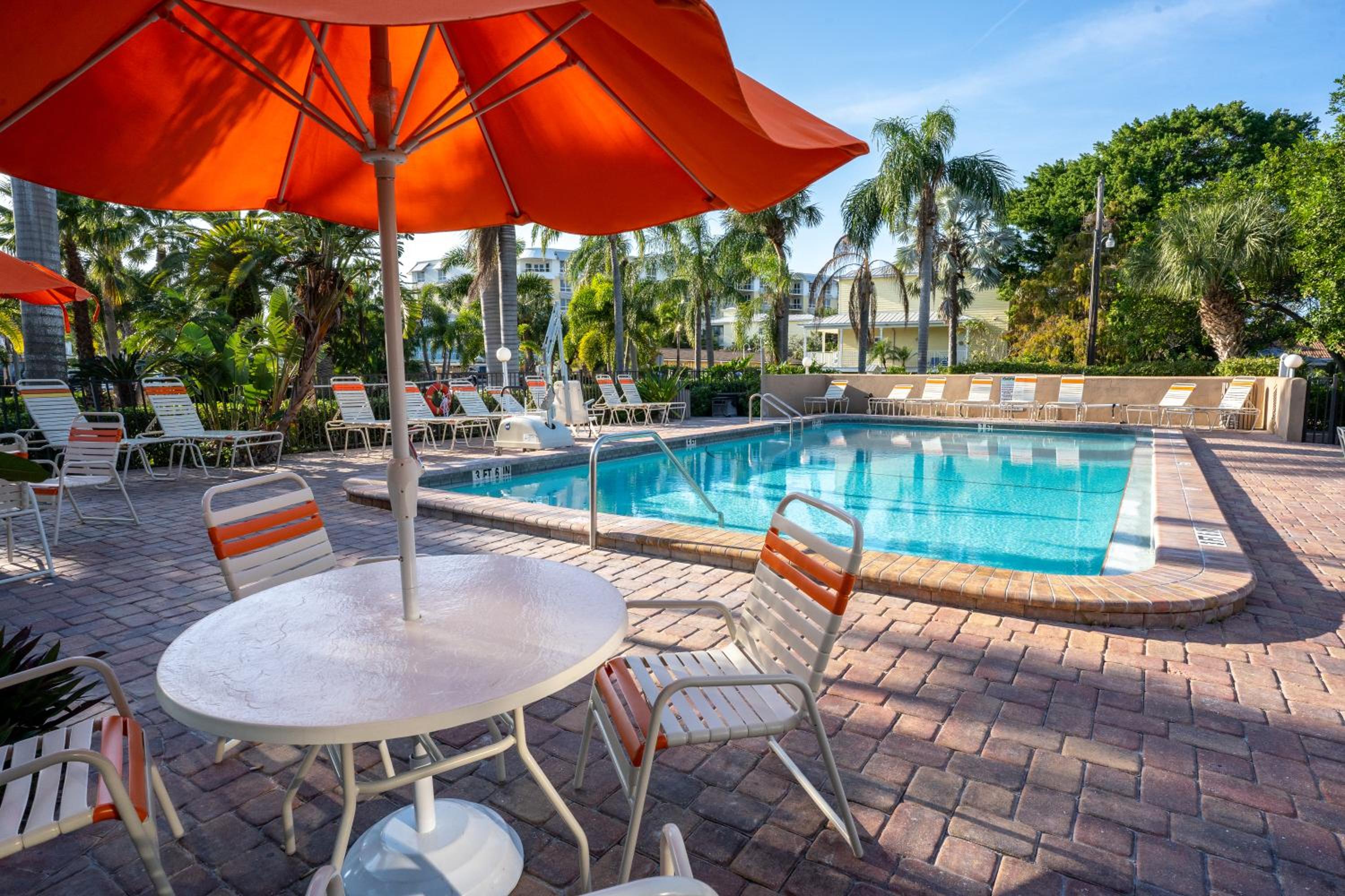The Capri at Siesta - Property Image 77