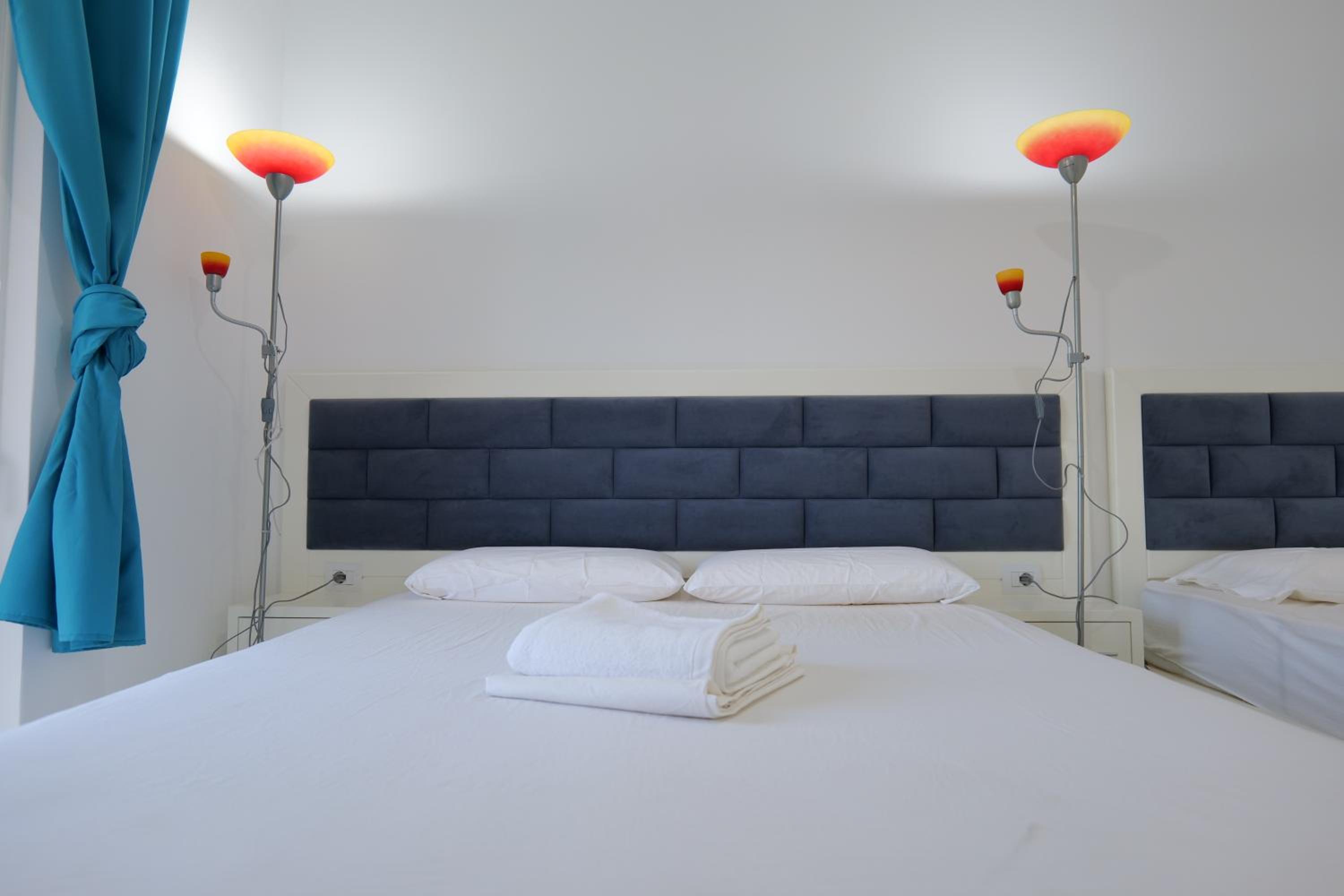 Davide Rooms
