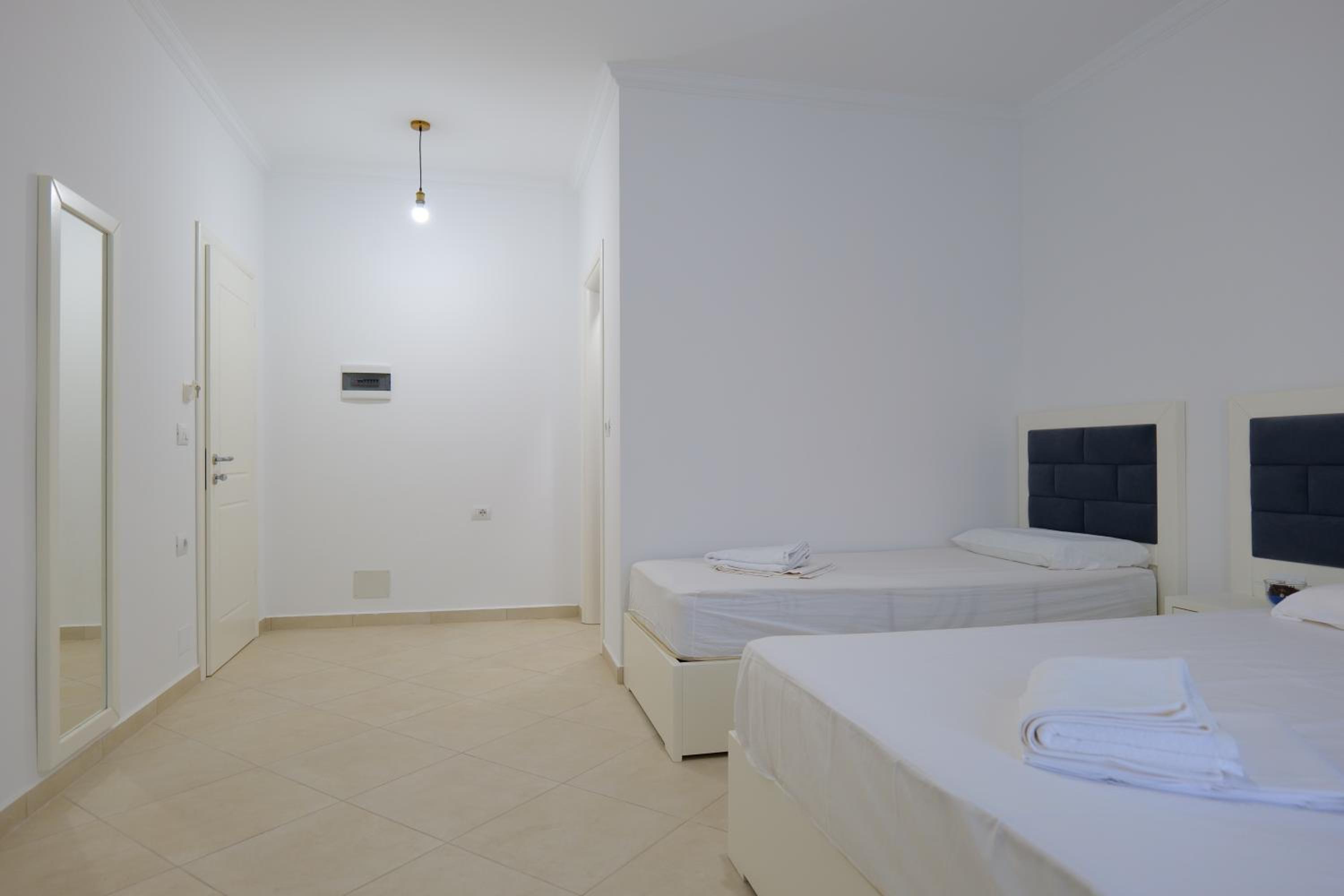 Davide Rooms