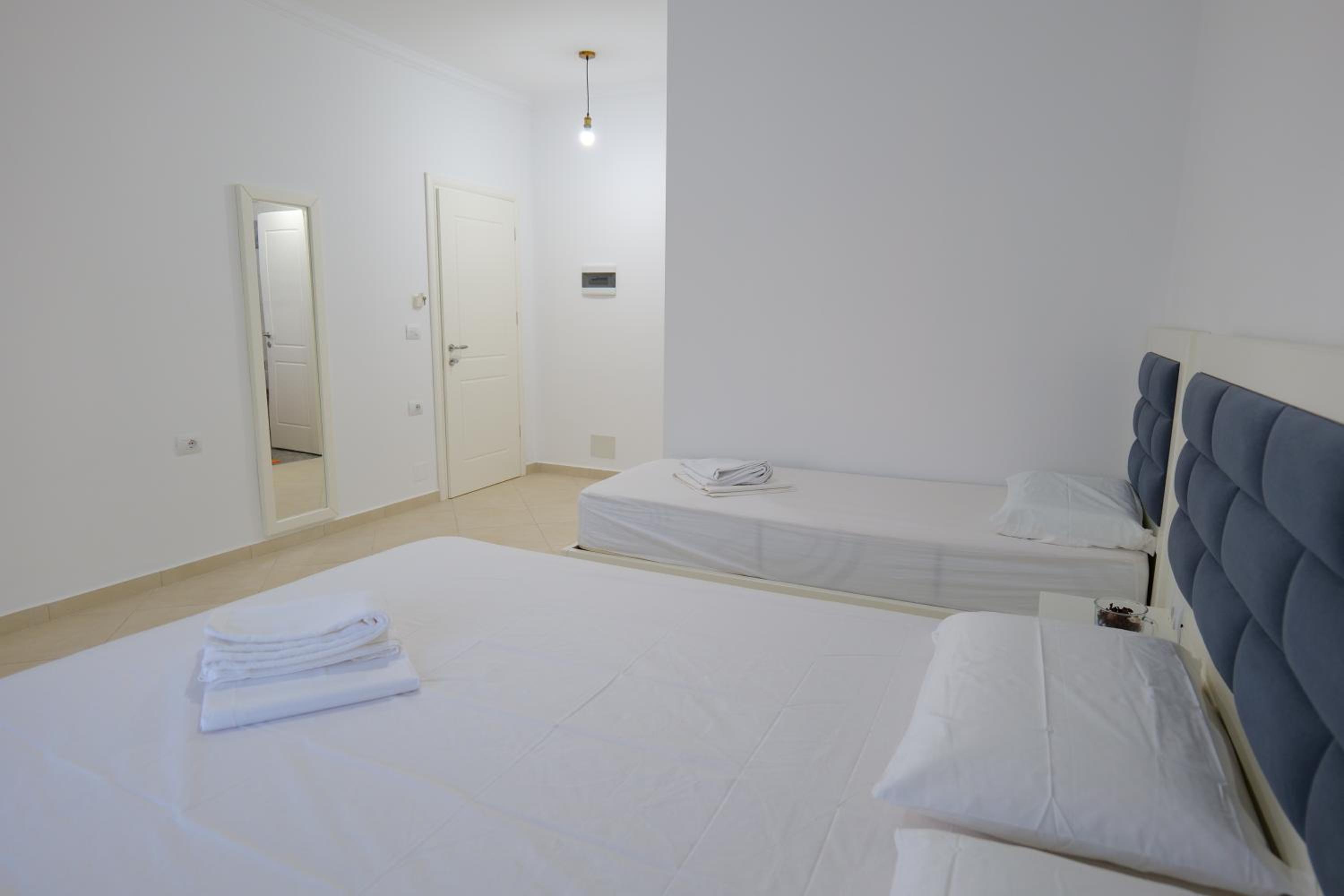 Davide Rooms