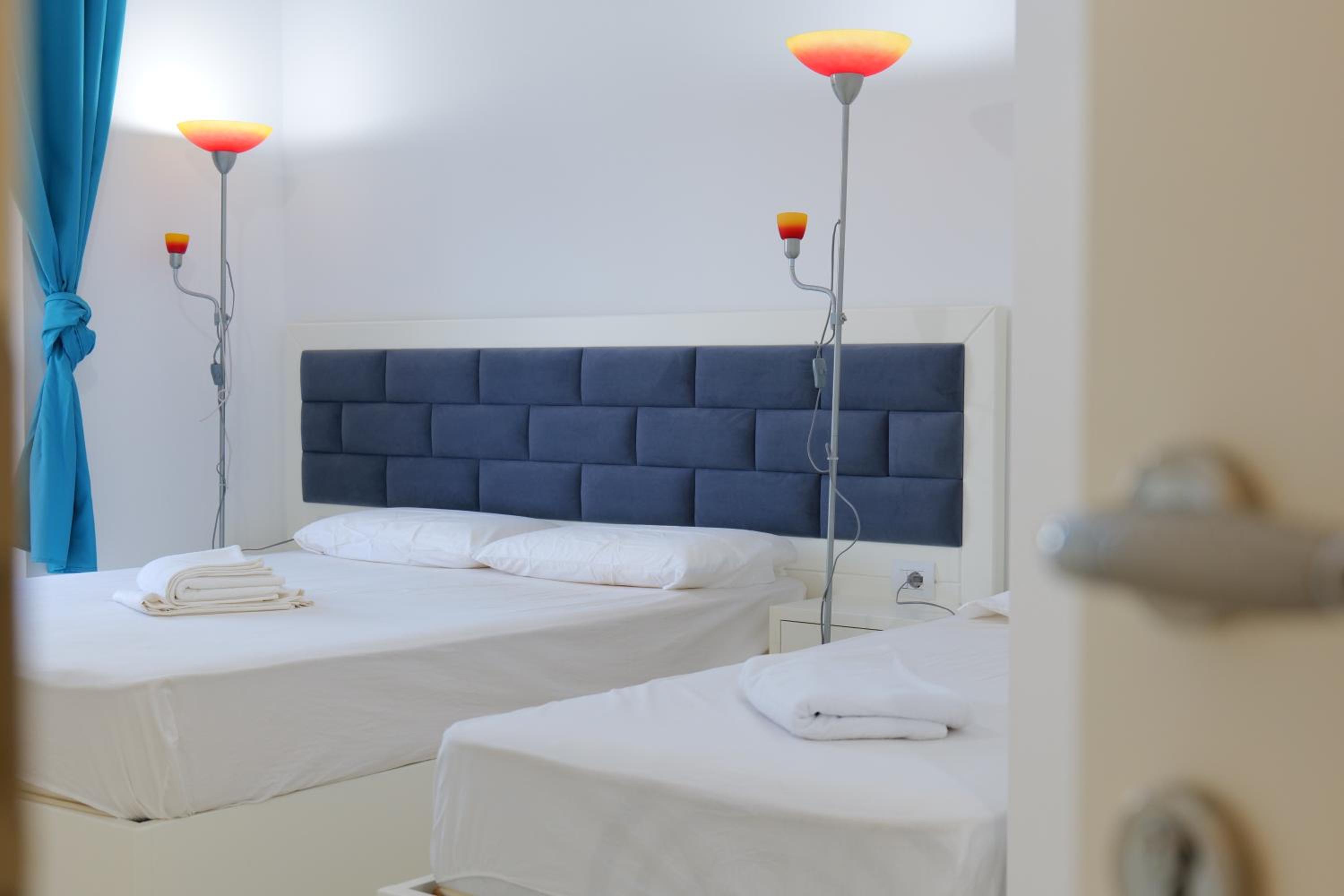 Davide Rooms