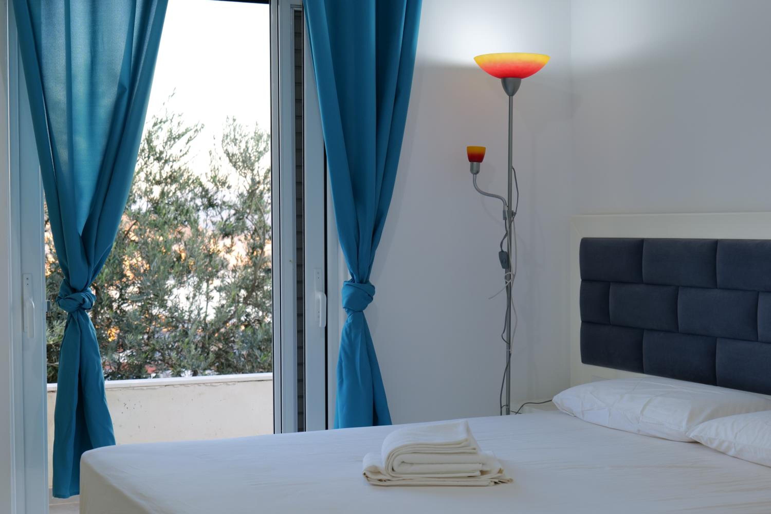 Davide Rooms