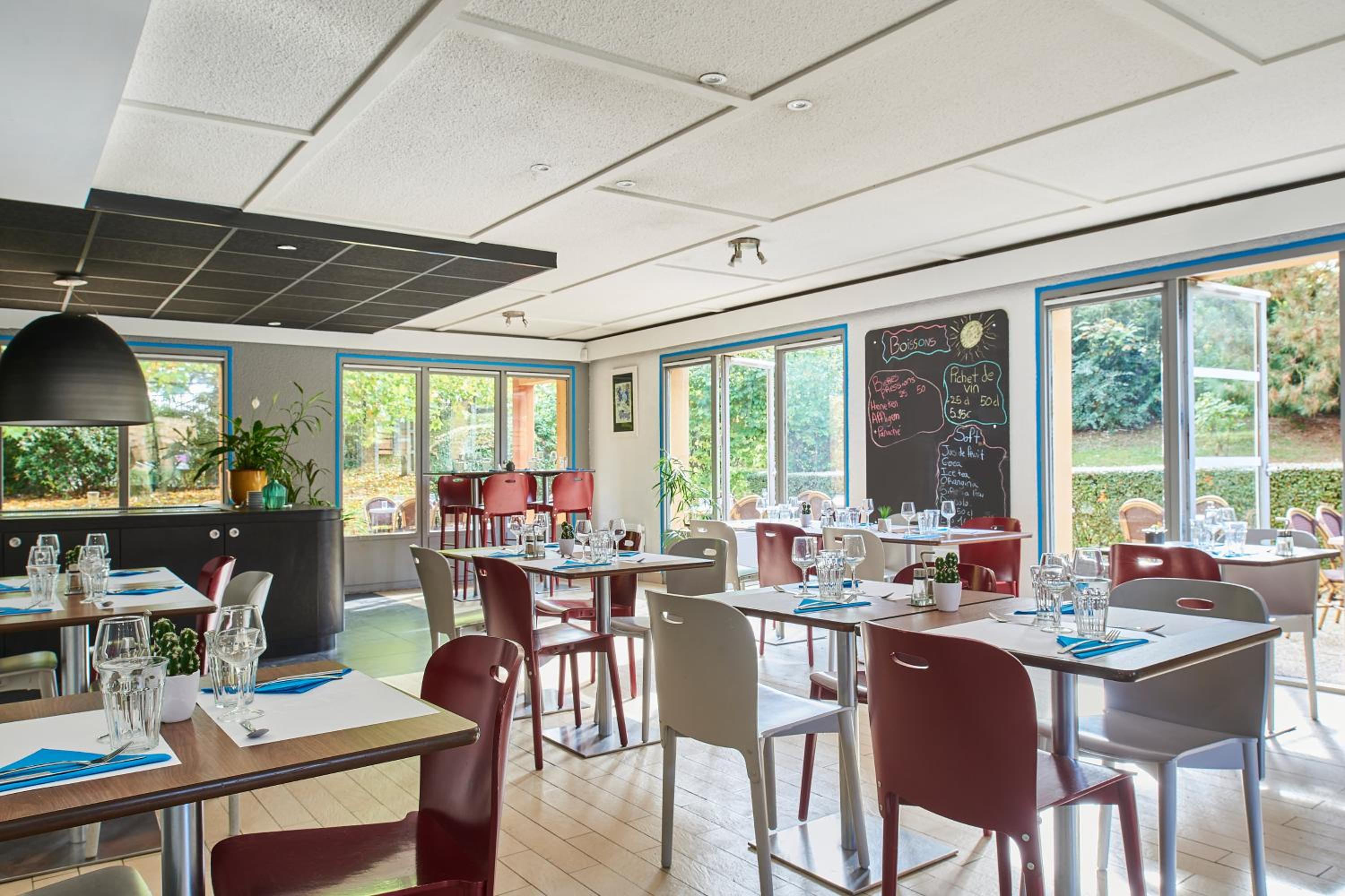 Evreux Vacations - Kyriad Direct Evreux - Property Image 11