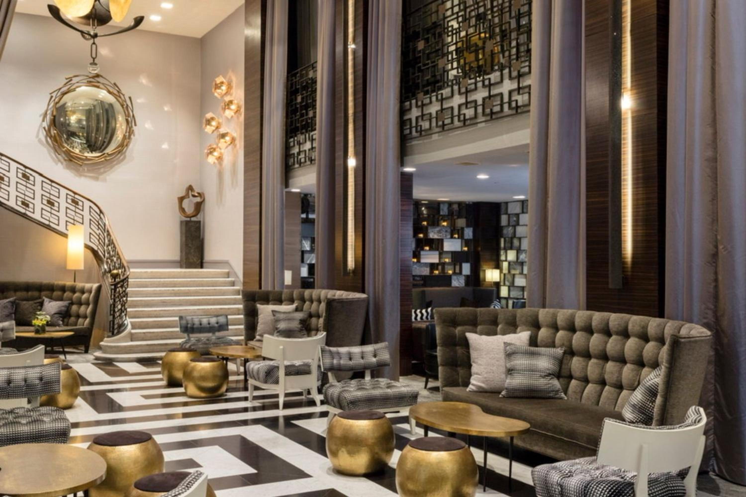 Empire Hotel 57