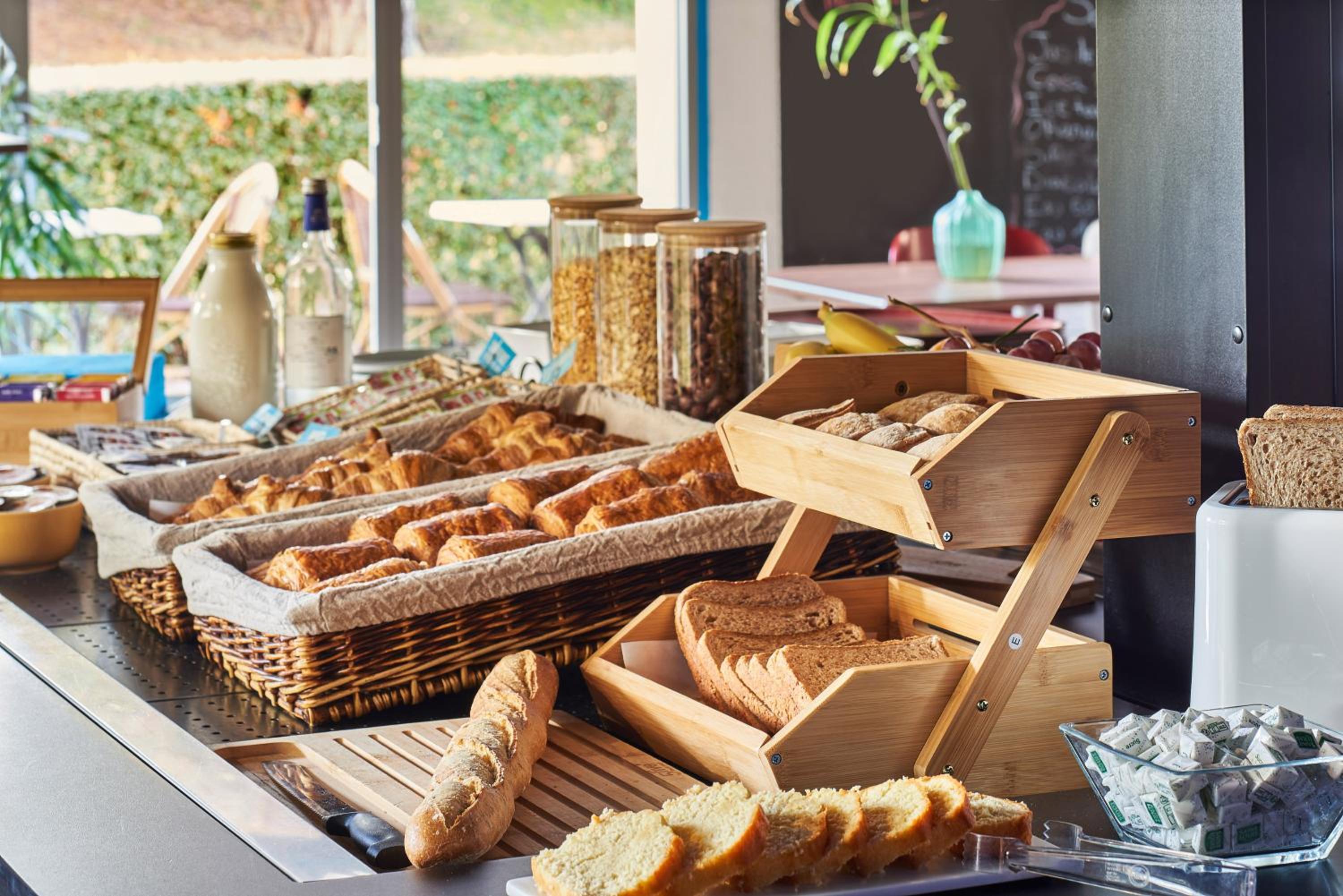 Evreux Vacations - Kyriad Direct Evreux - Property Image 8