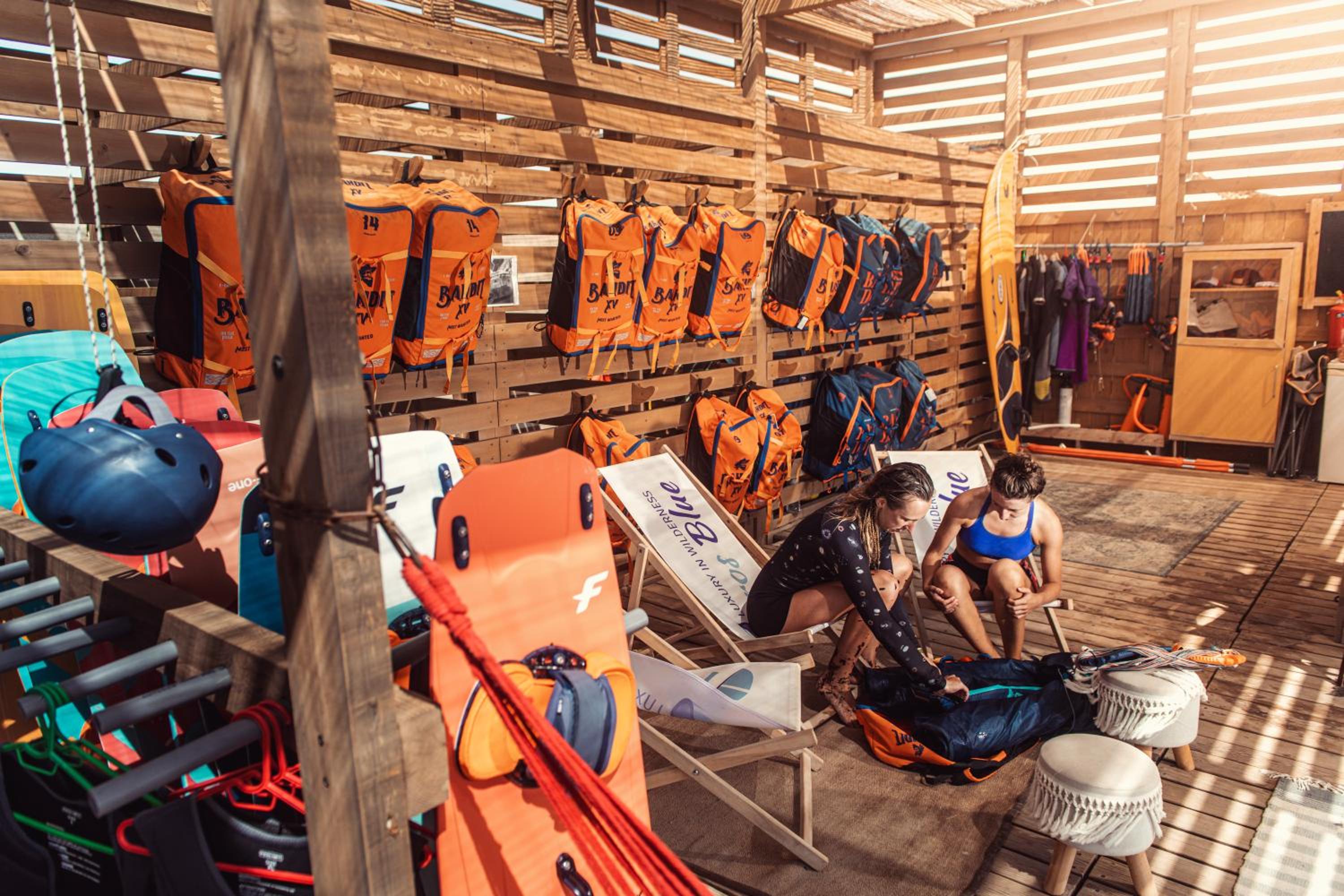 Keros Blue - Luxury in Wilderness