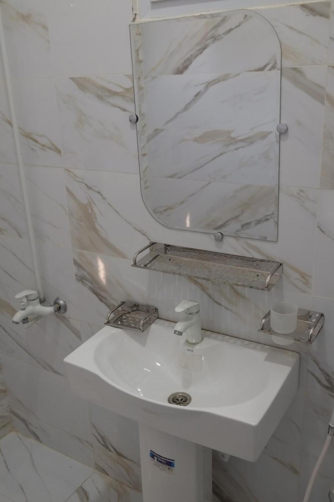 Al Rasheed Apartments second floor apartment