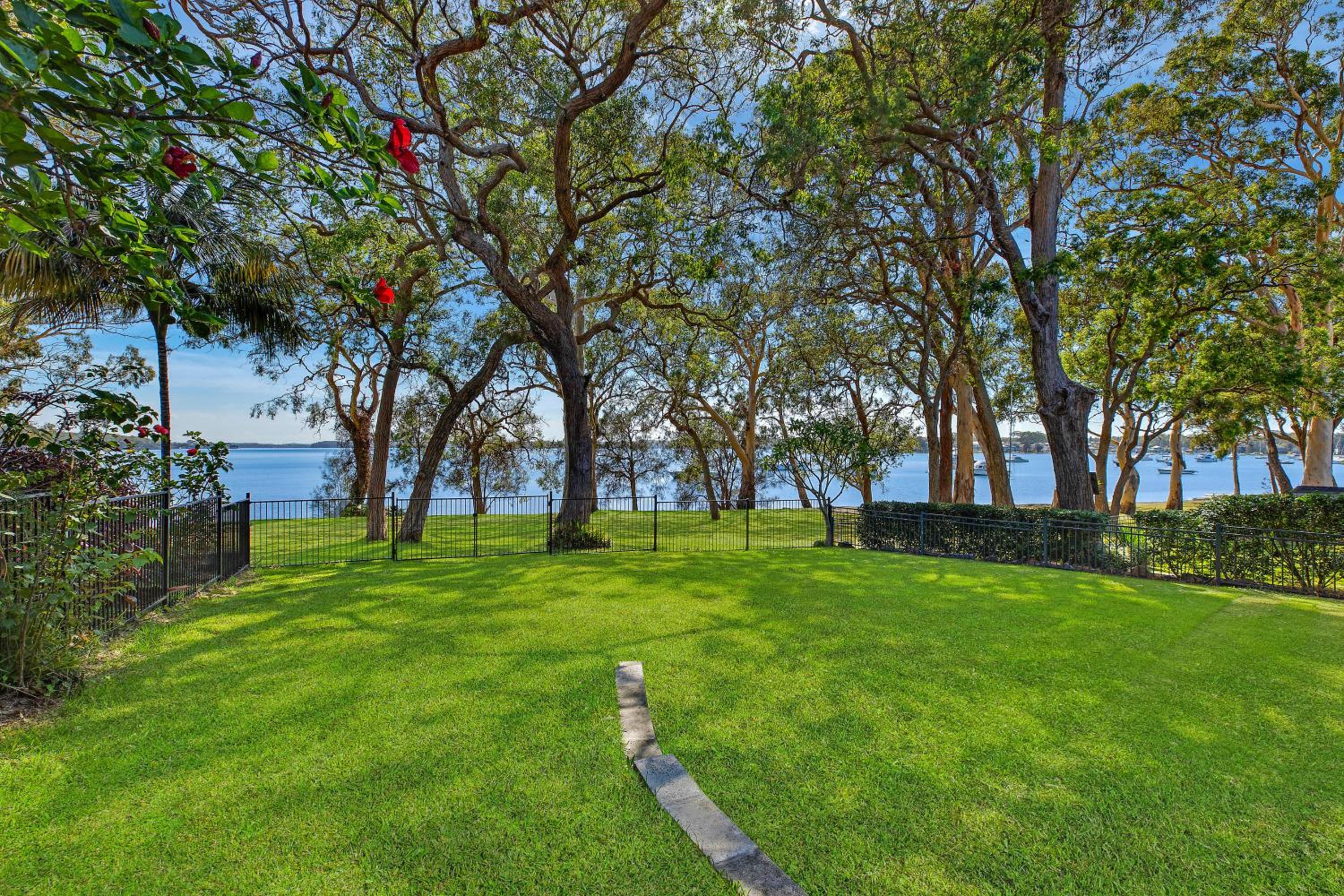 Kullaroo Lakehouse