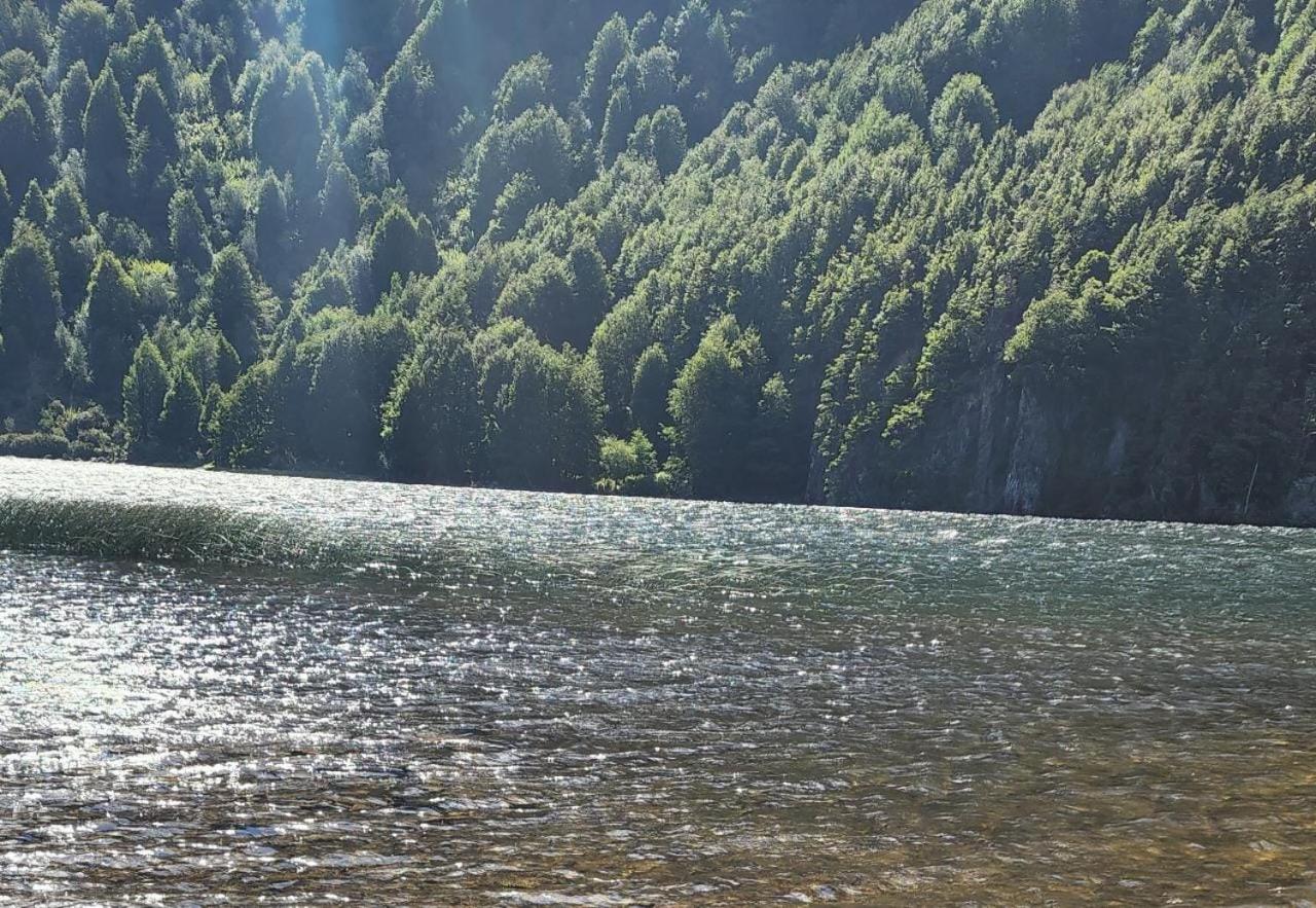 casa a 13km de coyhaique camino lago atravesado últimos 300 metros para vehículos 4x4