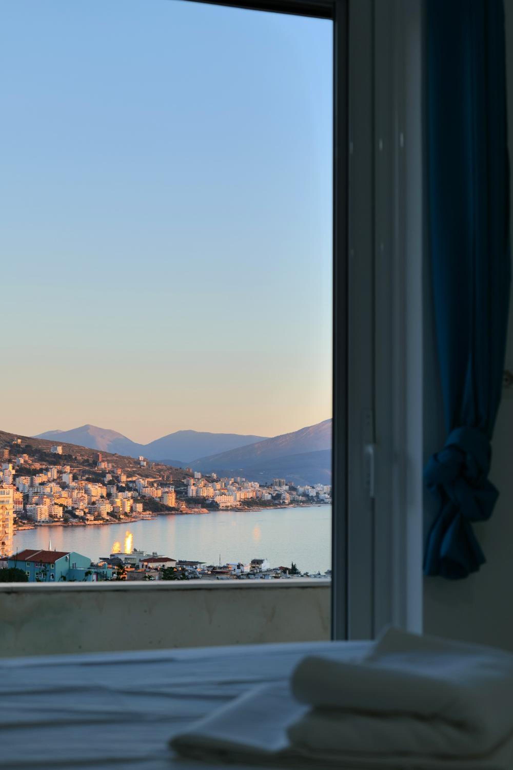 Davide Rooms