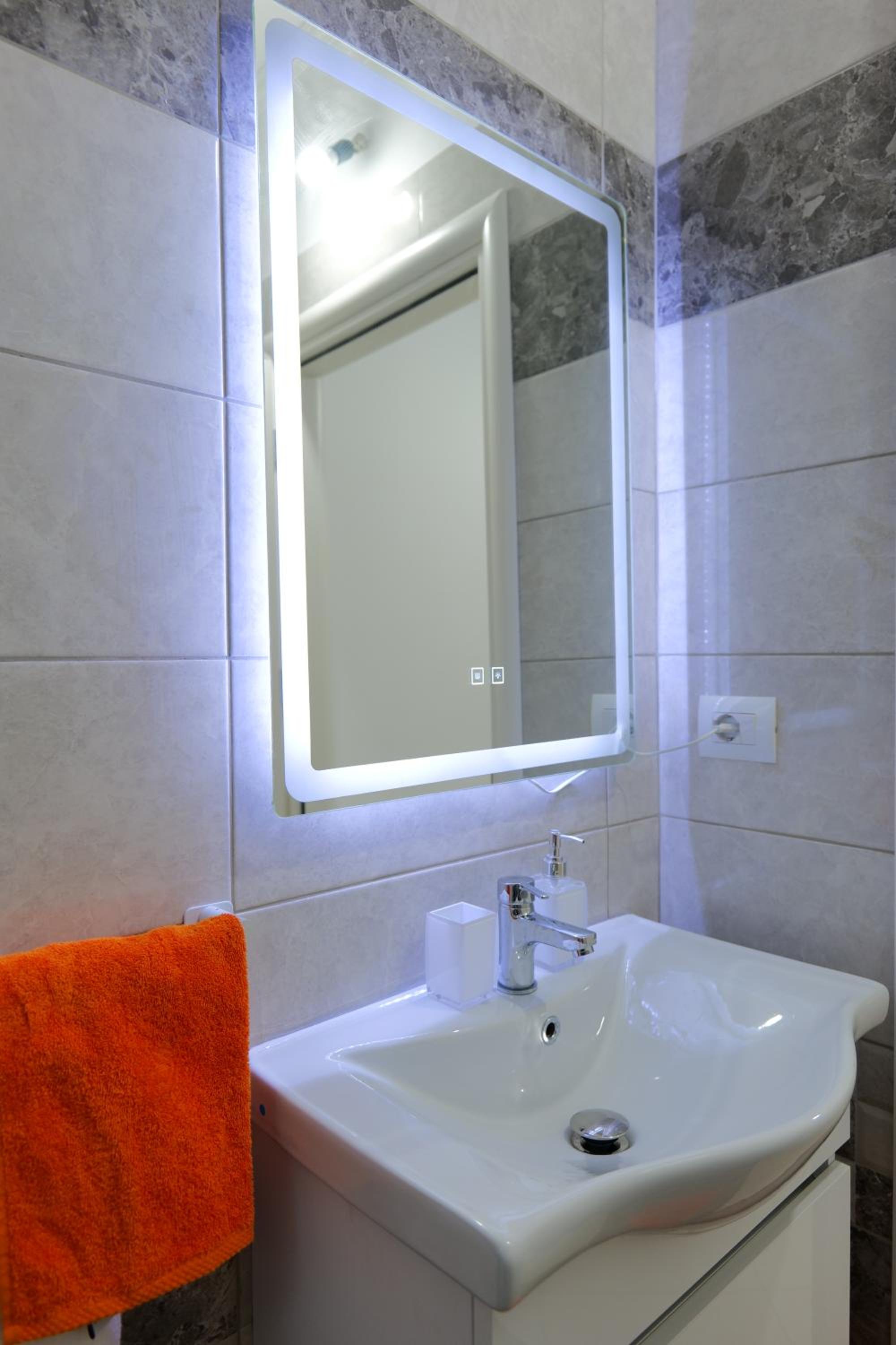 Davide Rooms