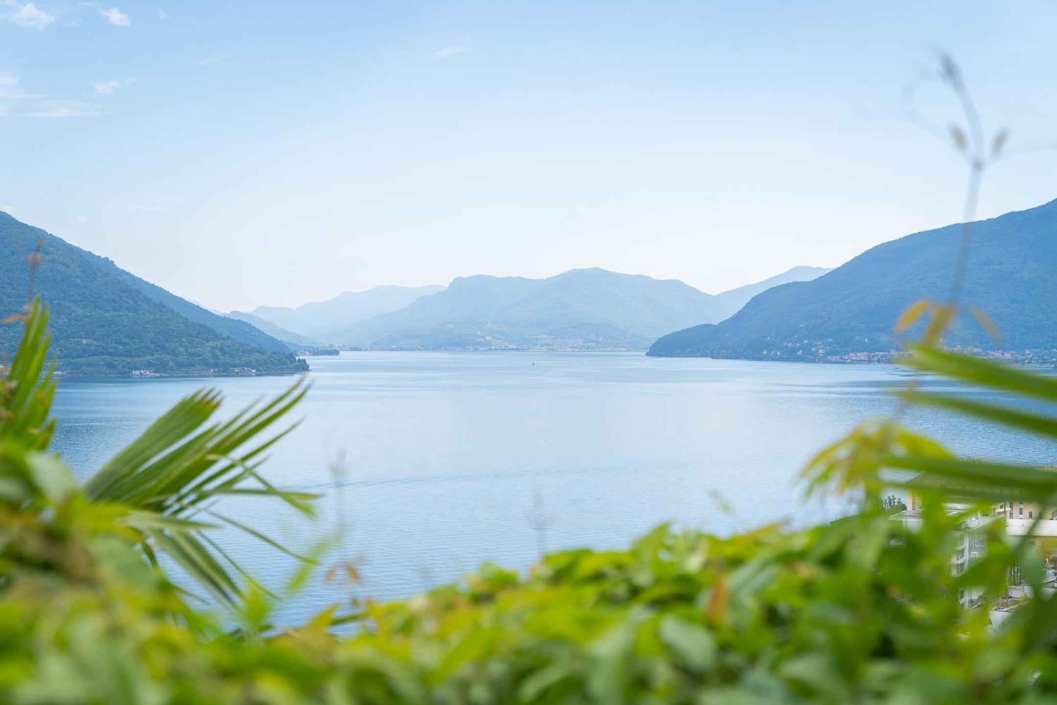 Swiss Blue Residence. Apartment Lake Paradise