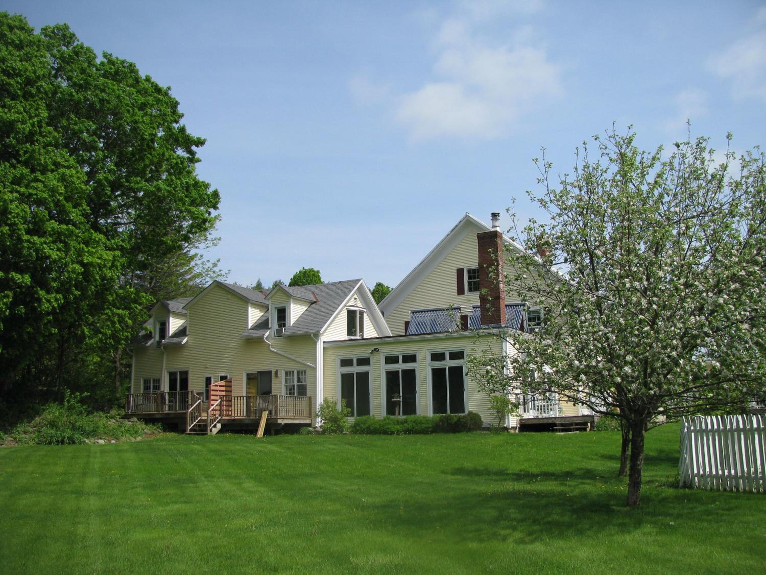 Inn at Buck Hollow Farm