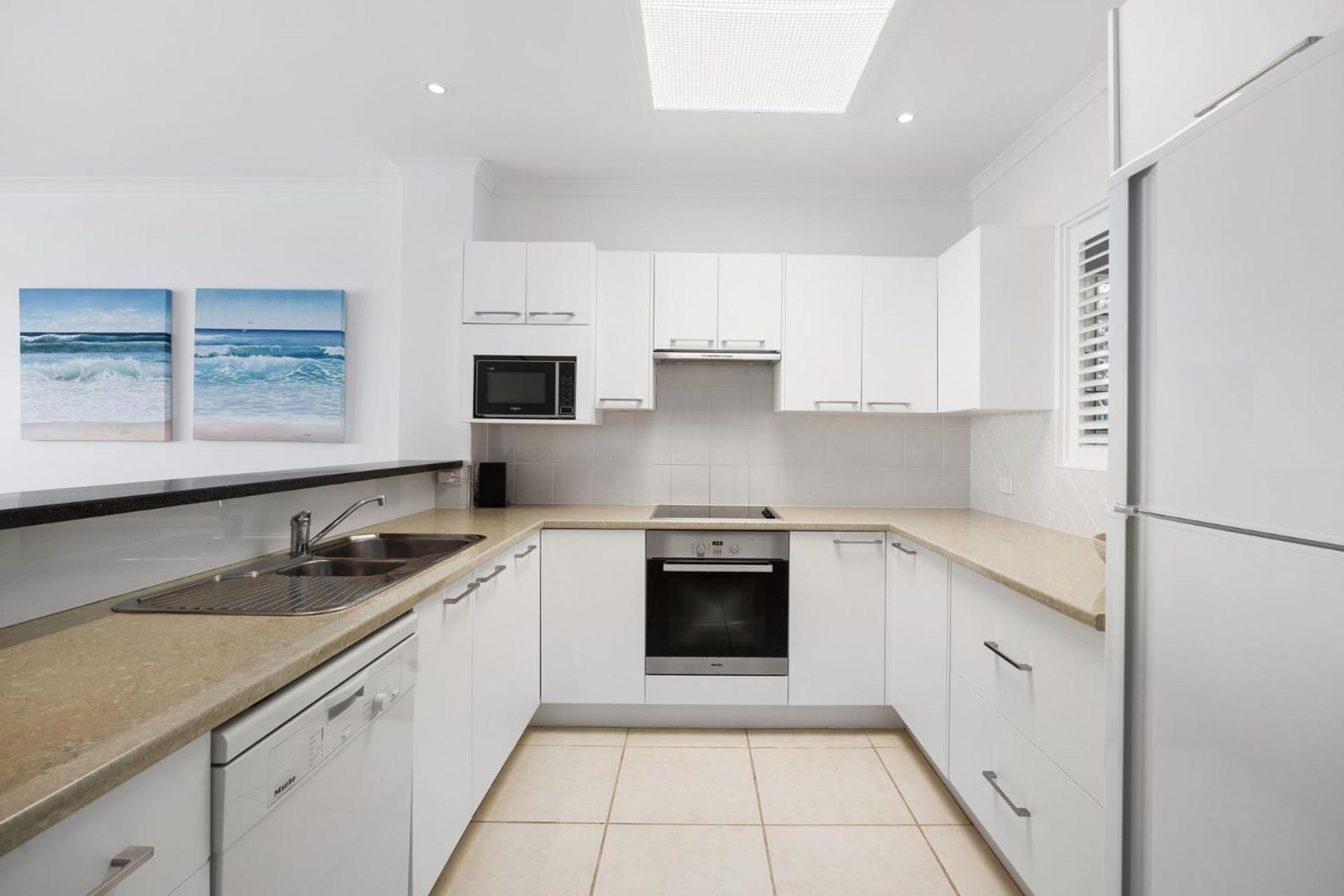 Unit 7 Vista Pacific 12 14 Bryan Street Sunshine Beach