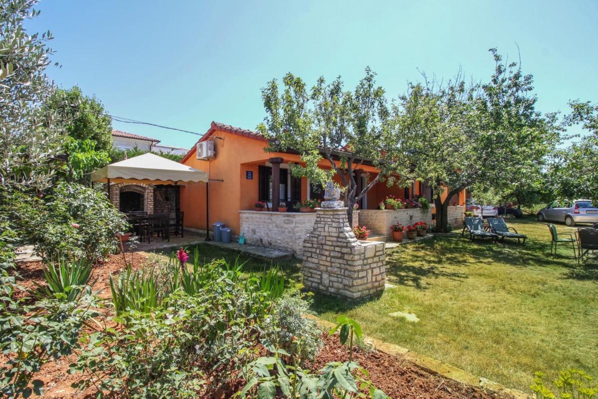 Klen in Smoljanci (Haus für 4 Personen) view 2