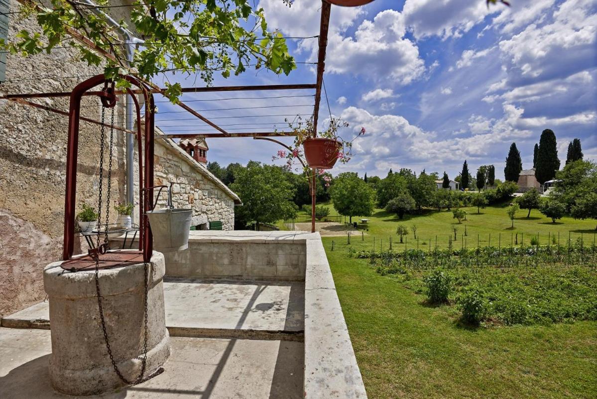 Stara Hiža in Sveti Petar u Šumi (Haus für 6-8 Personen)