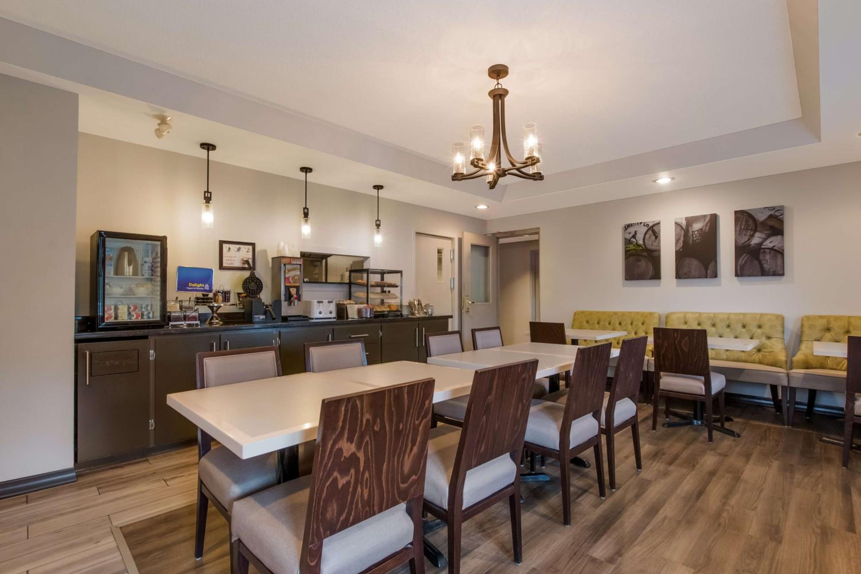 Best Western Colonel Butler Inn - Property Image 21