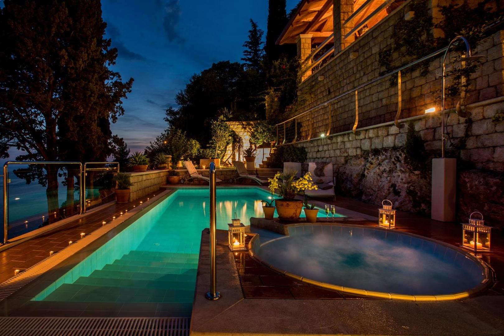Luxury Villa Dubrovnik Palace near Old Town with pool