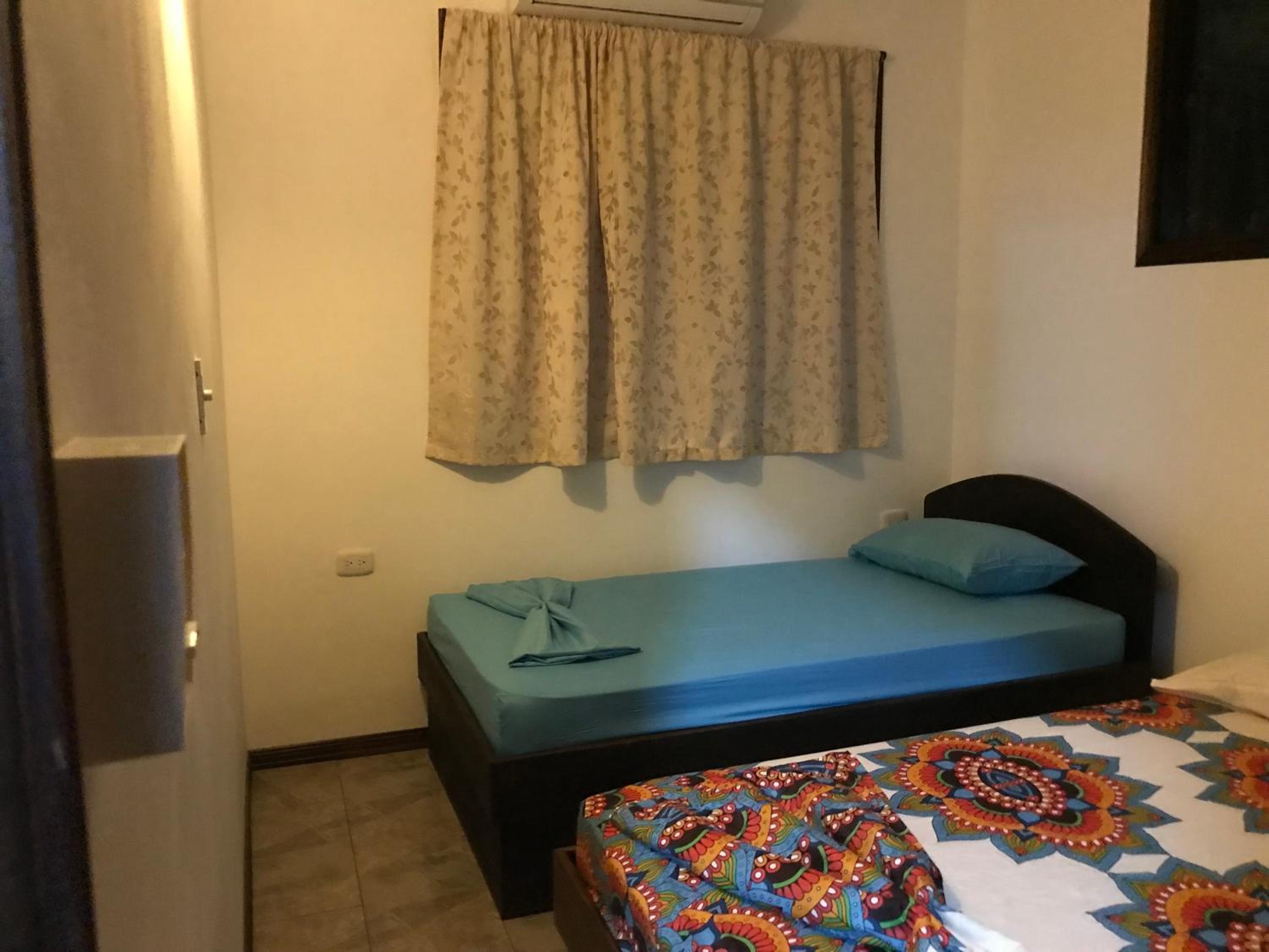 FLOR DE PARAISO BUNGALOWS