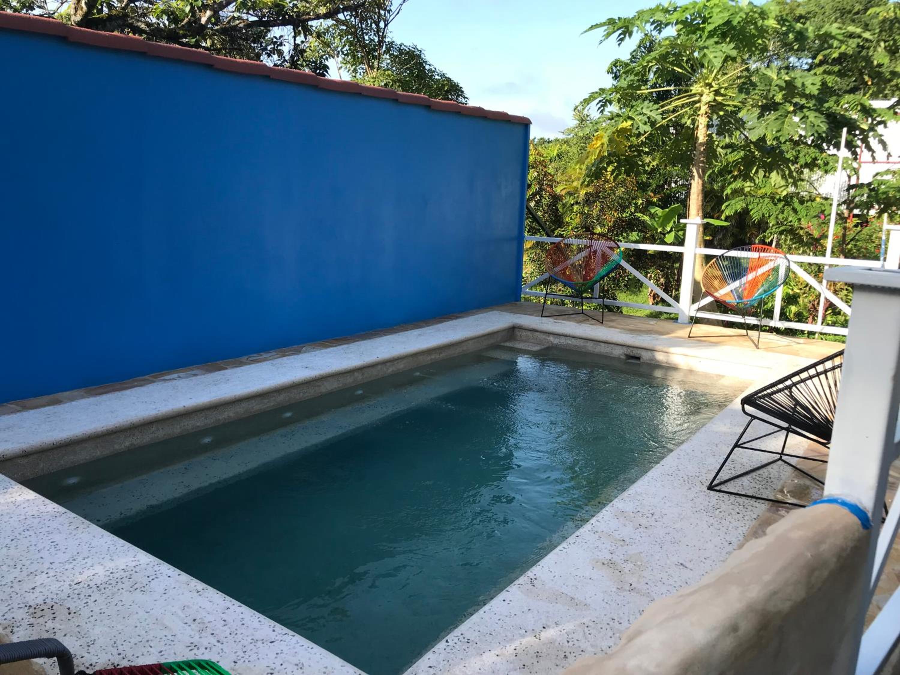 FLOR DE PARAISO BUNGALOWS