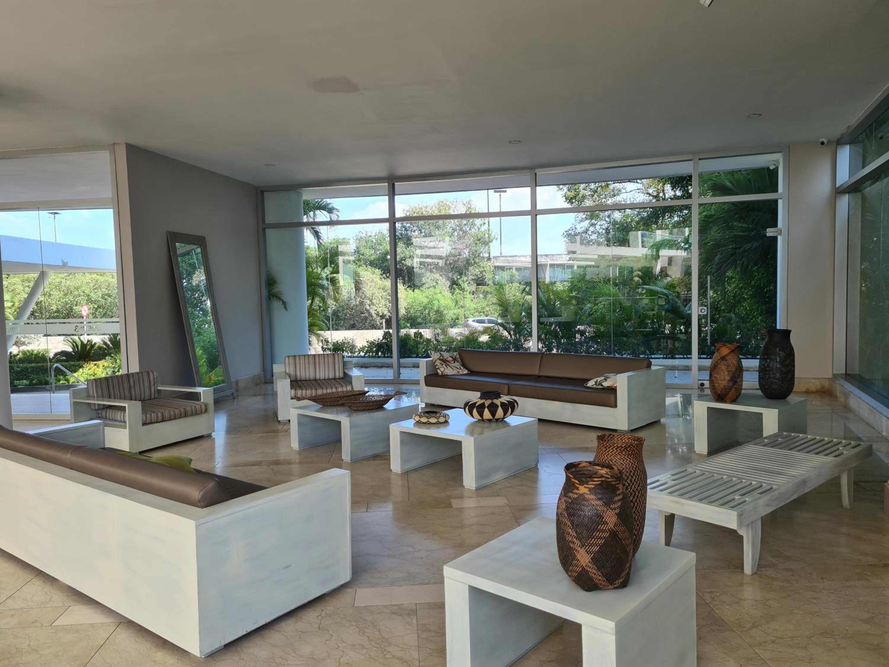 Hermoso apartamento de lujo en Morros 3 , Piso 5 con vista al mar
