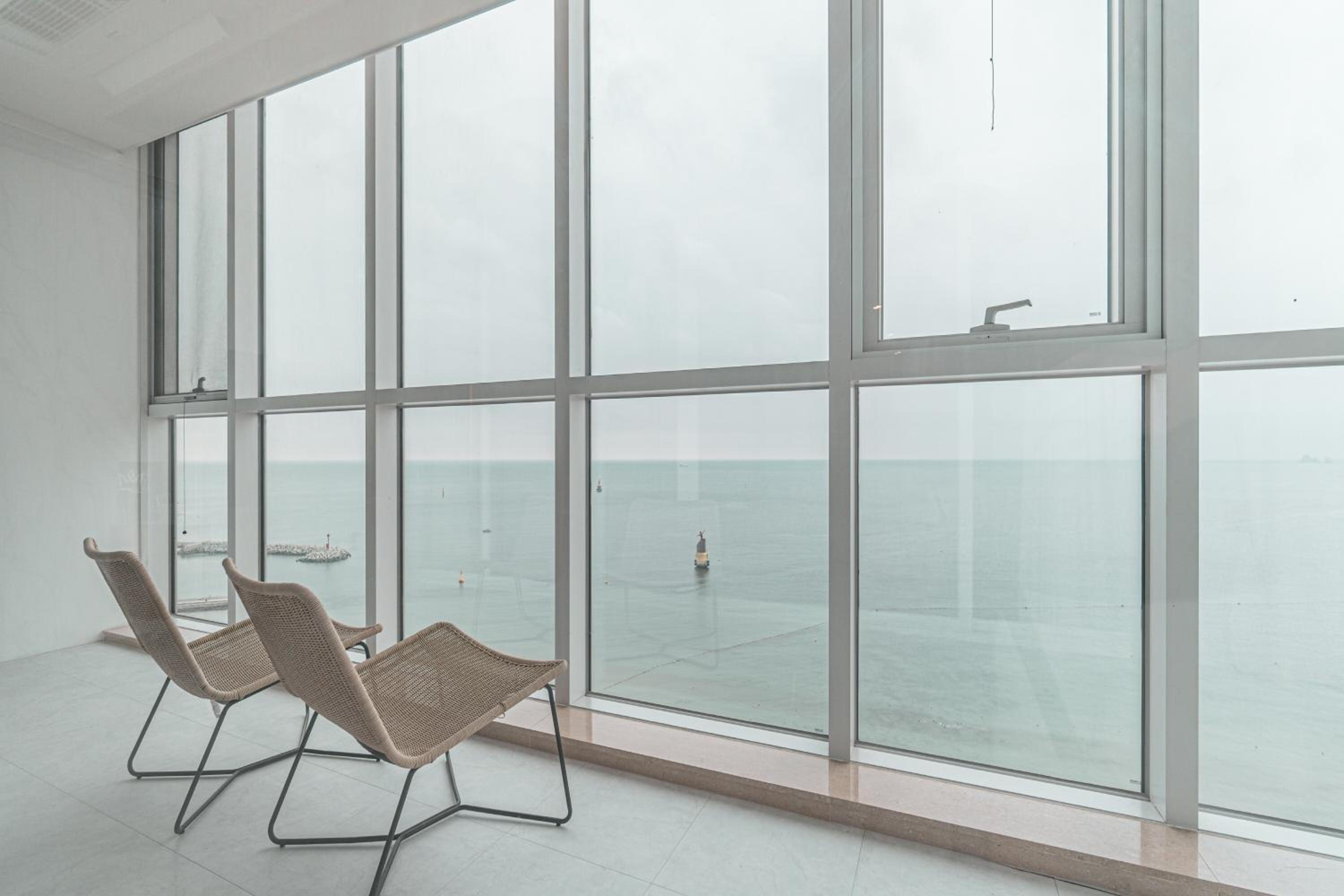 Pale De Cz Condo