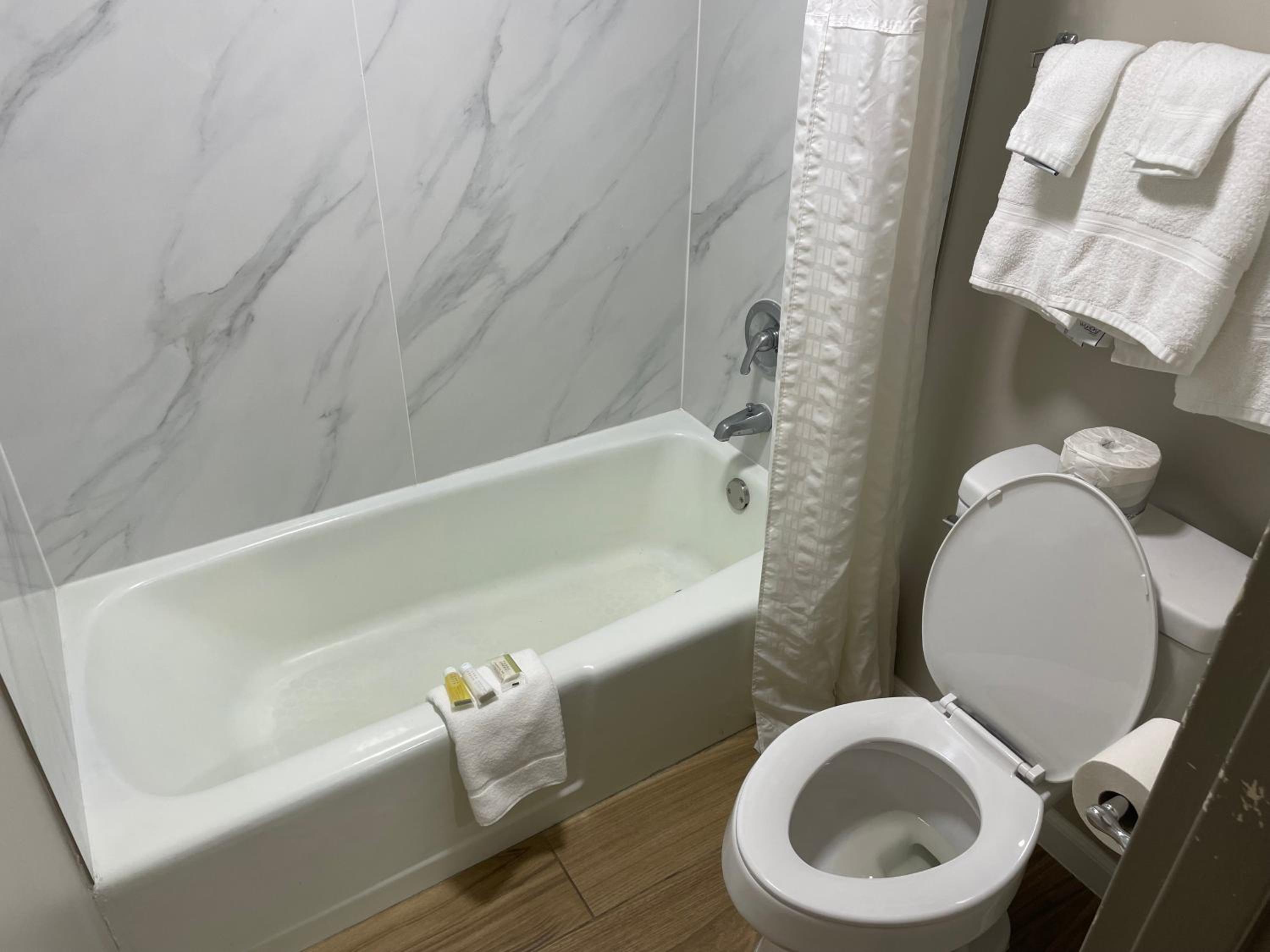 Days Inn by Wyndham Valdosta/Near Valdosta Mall, 写真 12
