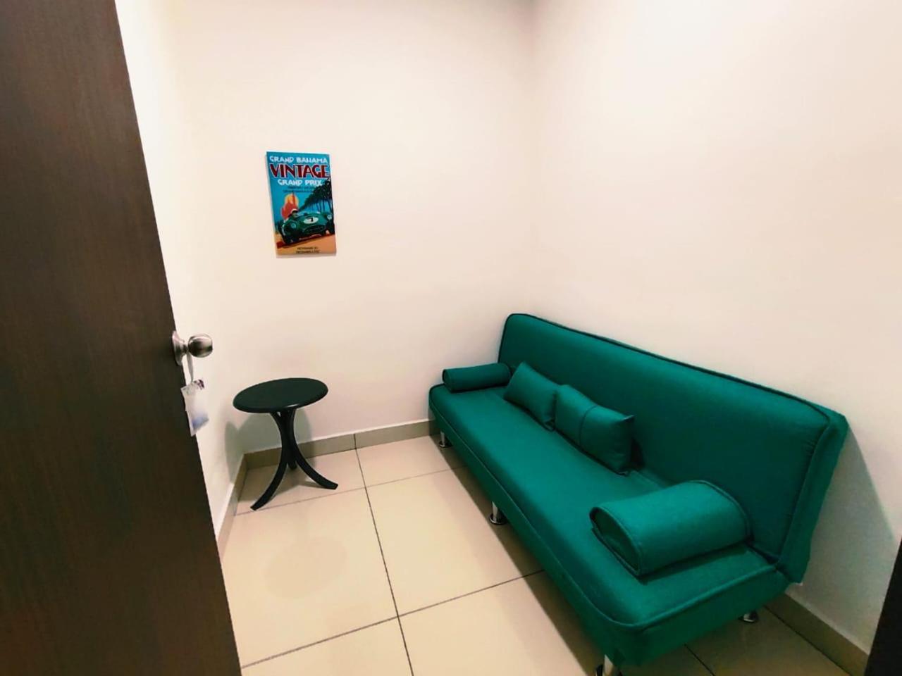 KSL City Mall D'Esplanade Apt 10min to CIQ, near to Legoland