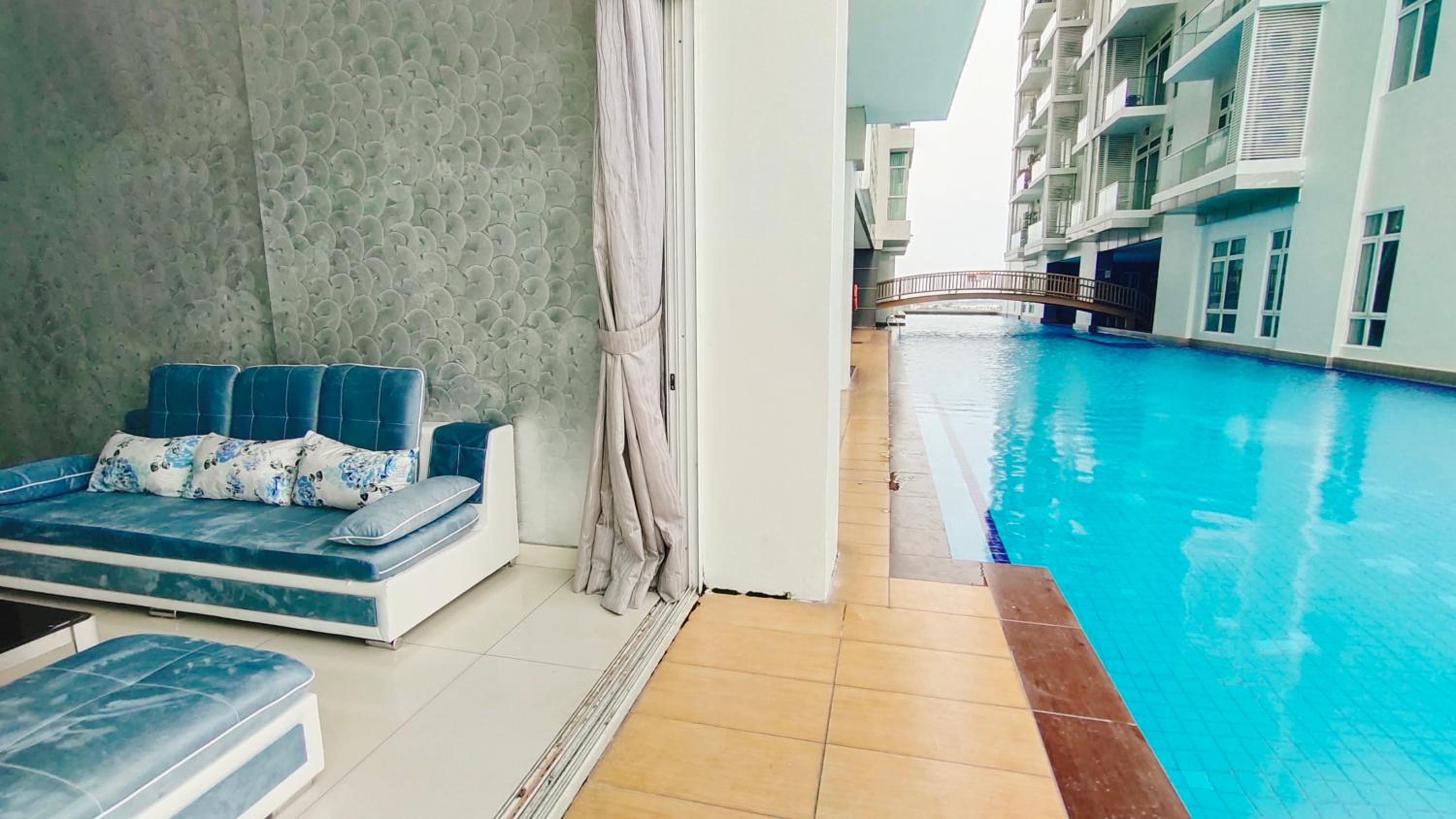 KSL City Mall D'Esplanade Apt 10min to CIQ, near to Legoland