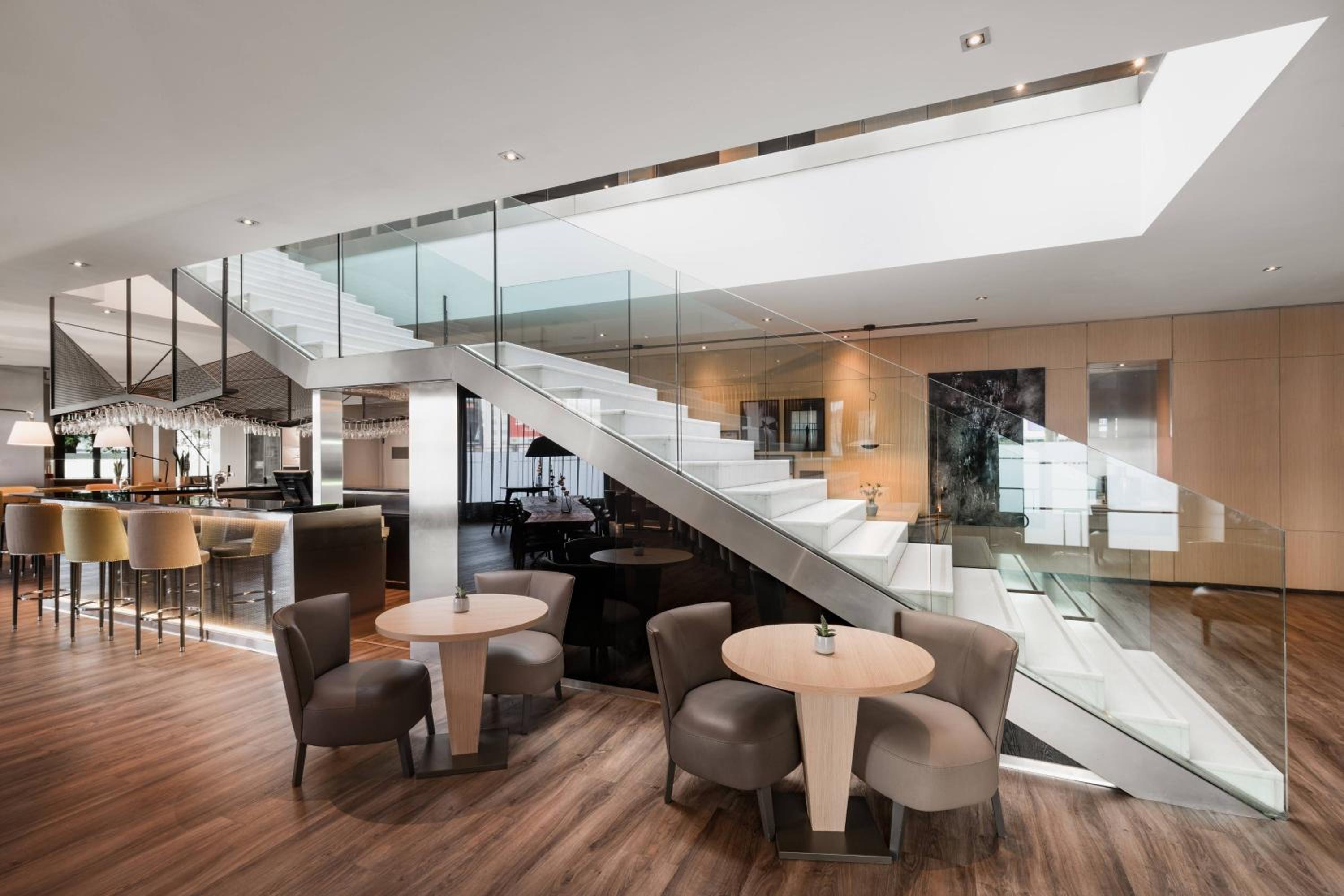 AC Hotel Milano by Marriott photo 2