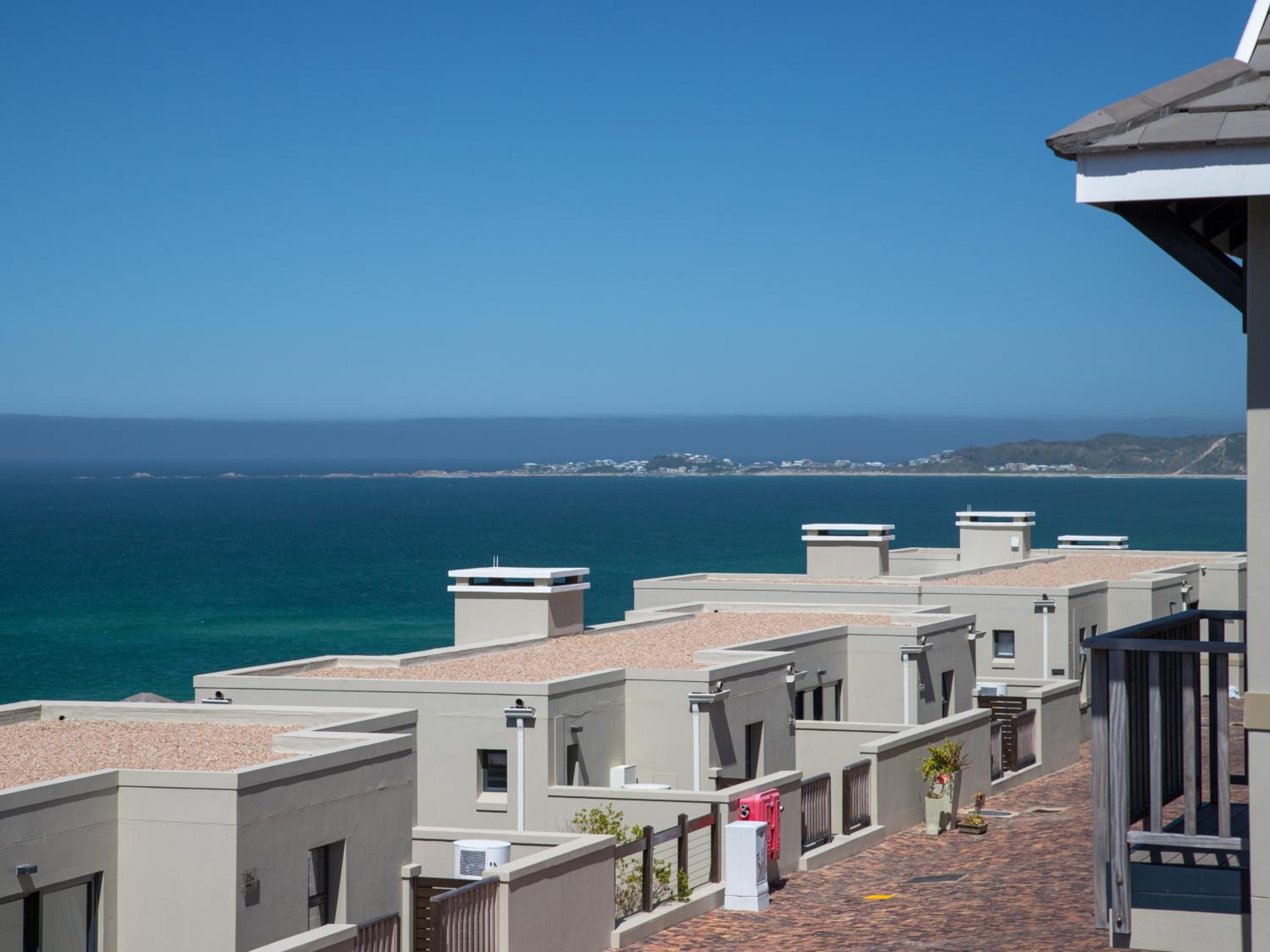 Hotel Brenton Haven Beachfront Resort - Image 1
