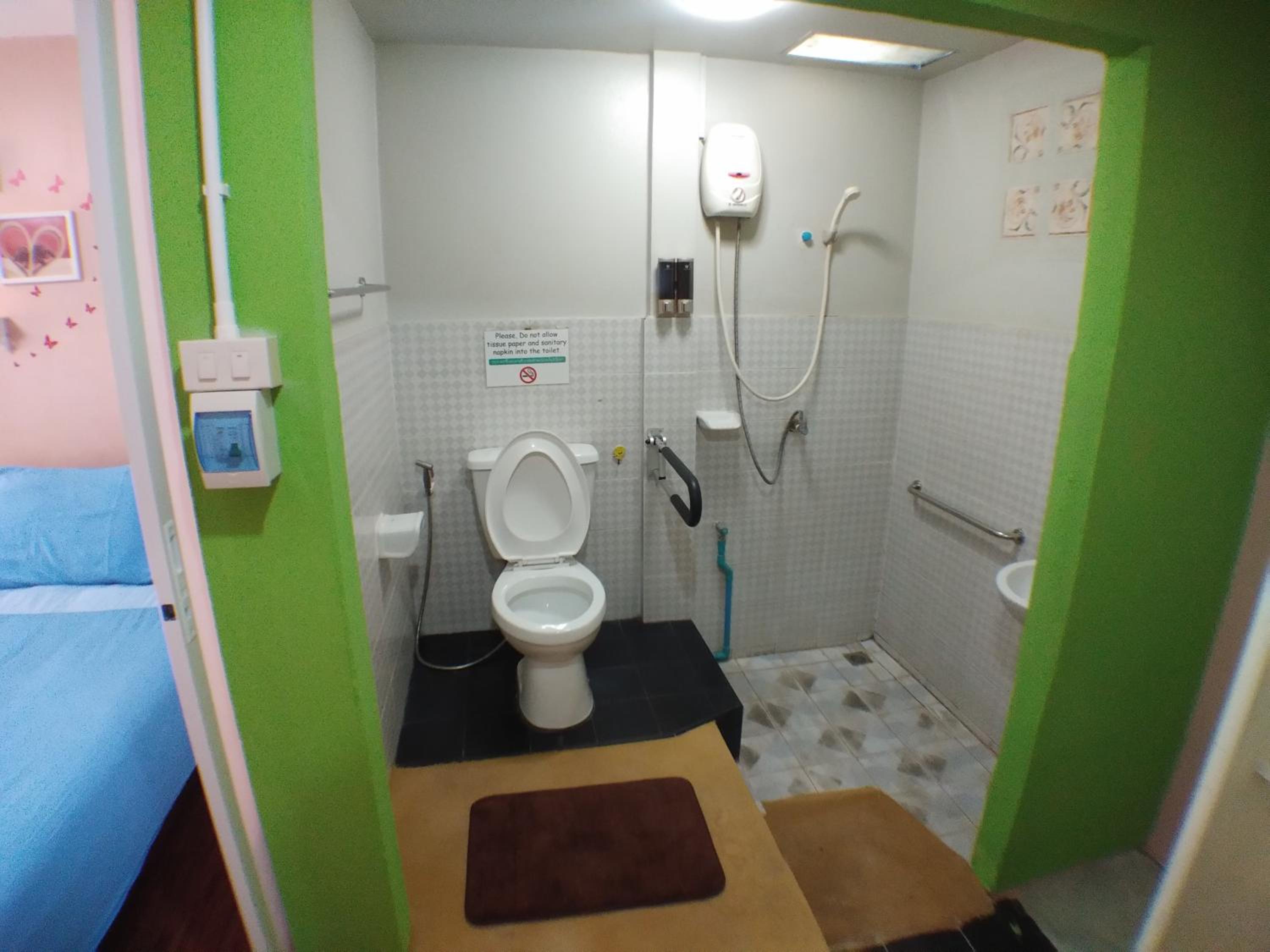 Photo 9