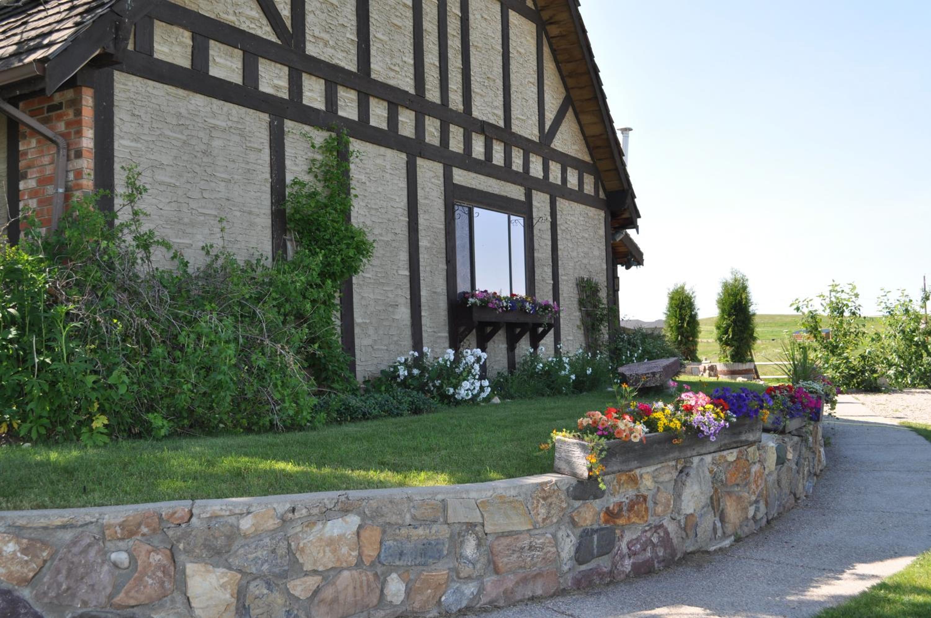 Rocky Ridge Country Lodge