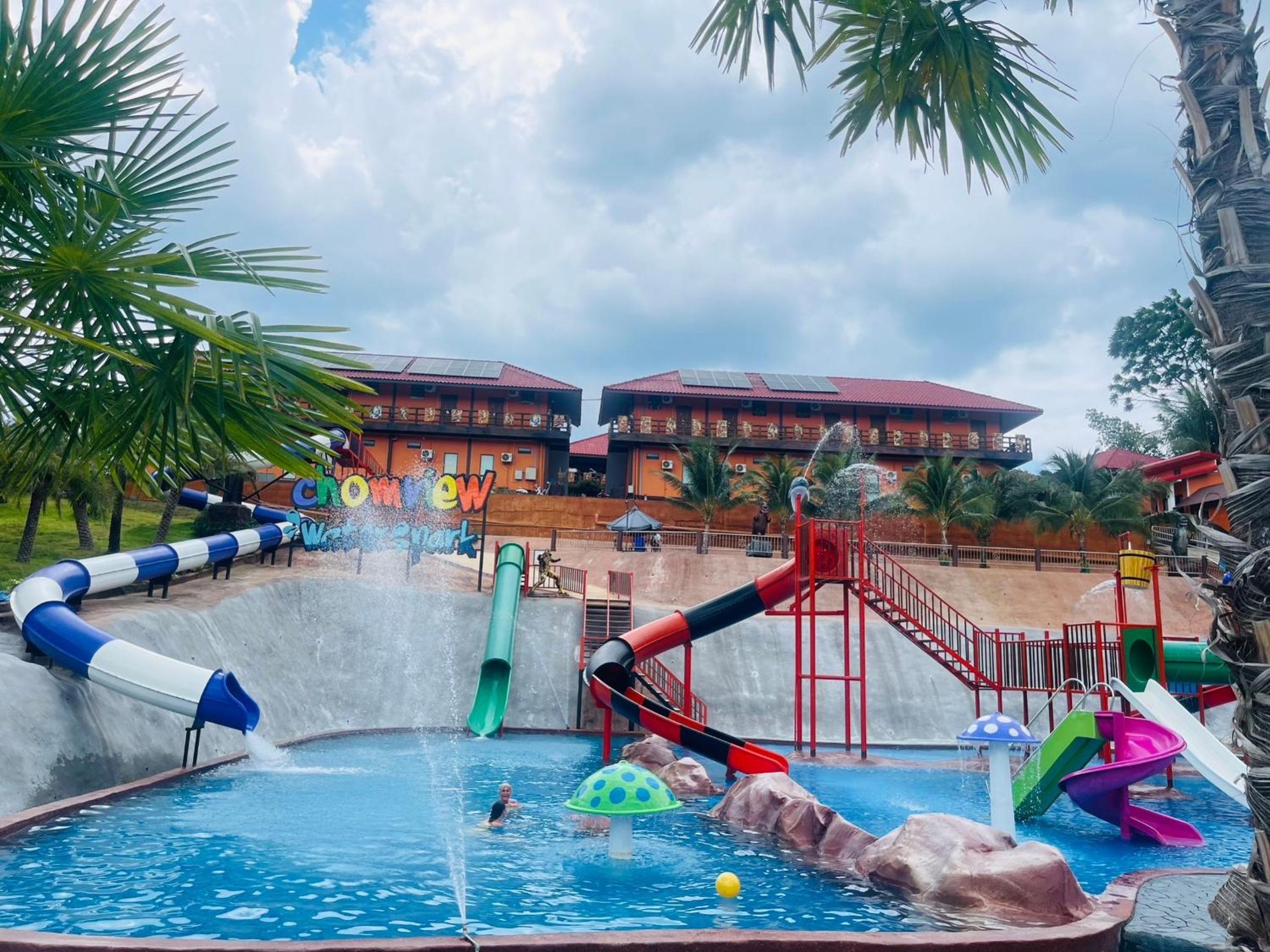 Chomview Resort