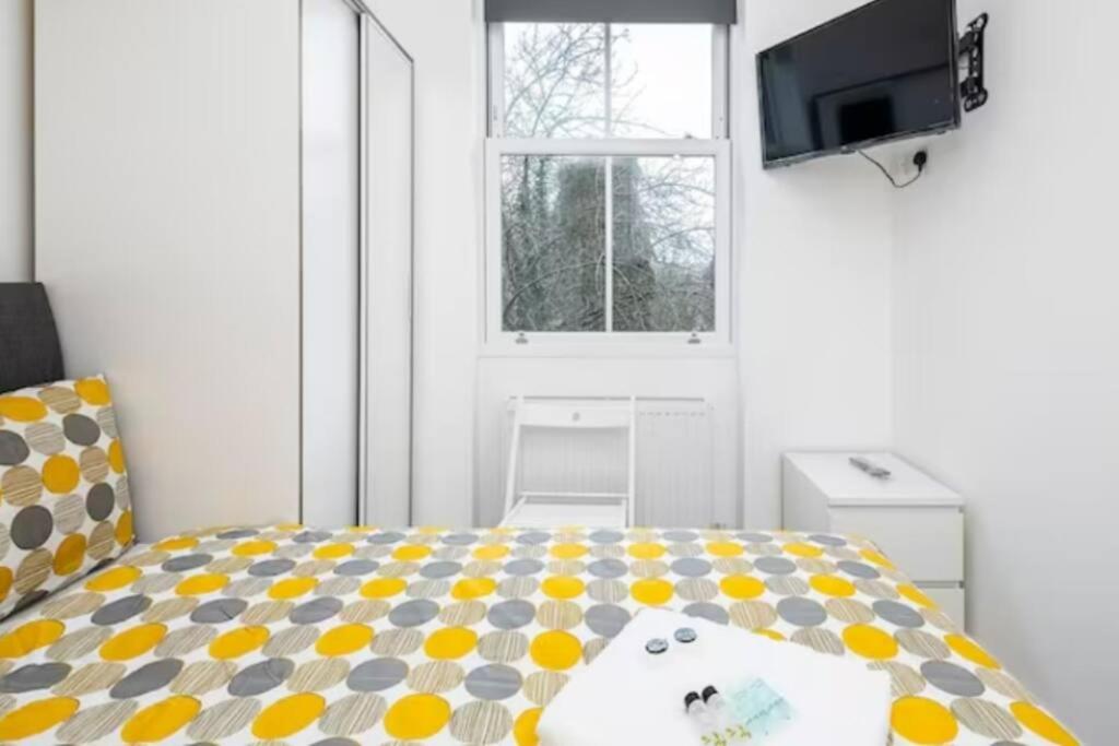 Victorian Functional Accommodation 5Min Walk From Tufnell Park