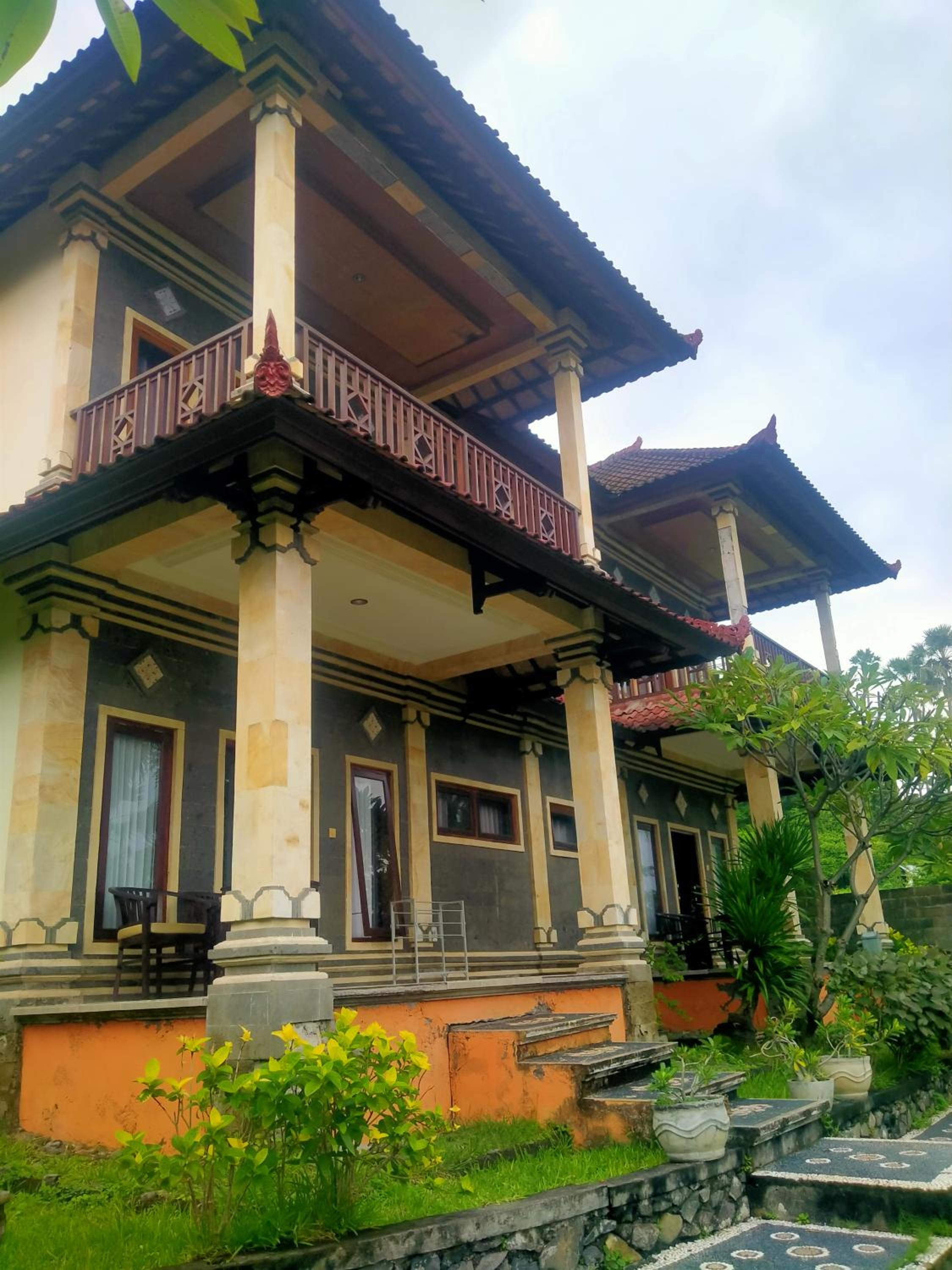 Coral Bay Bungalows Amed Bali view 5