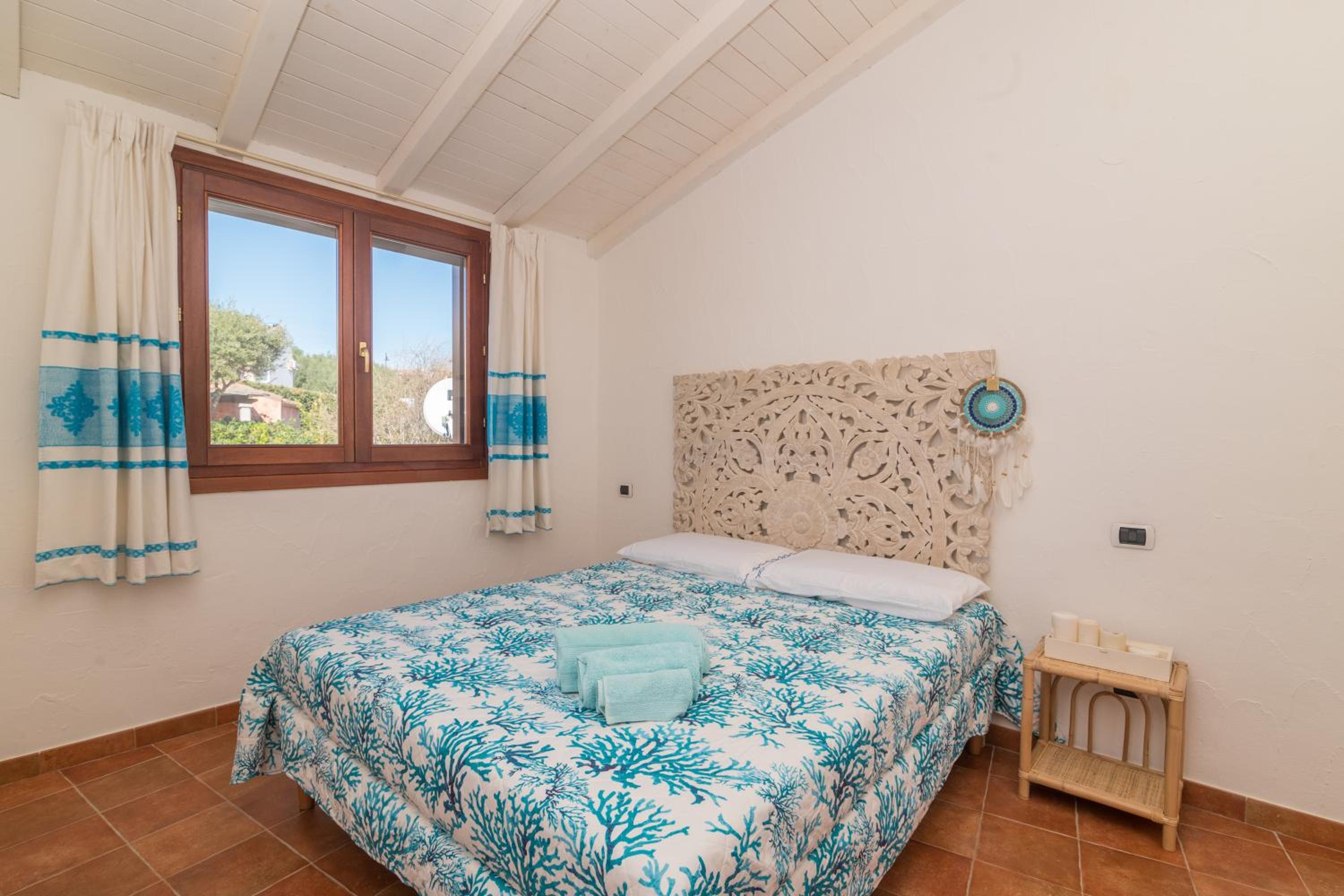 Celeste House With Pool - Happy Rentals view 5