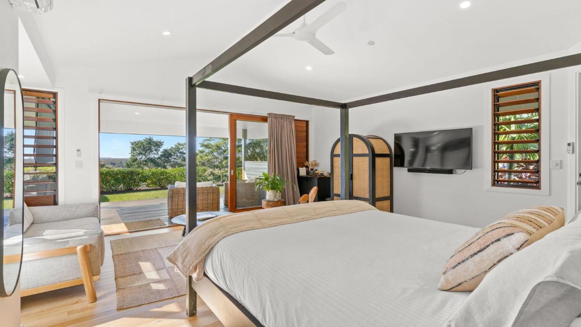 Cape Vue Byron view 2