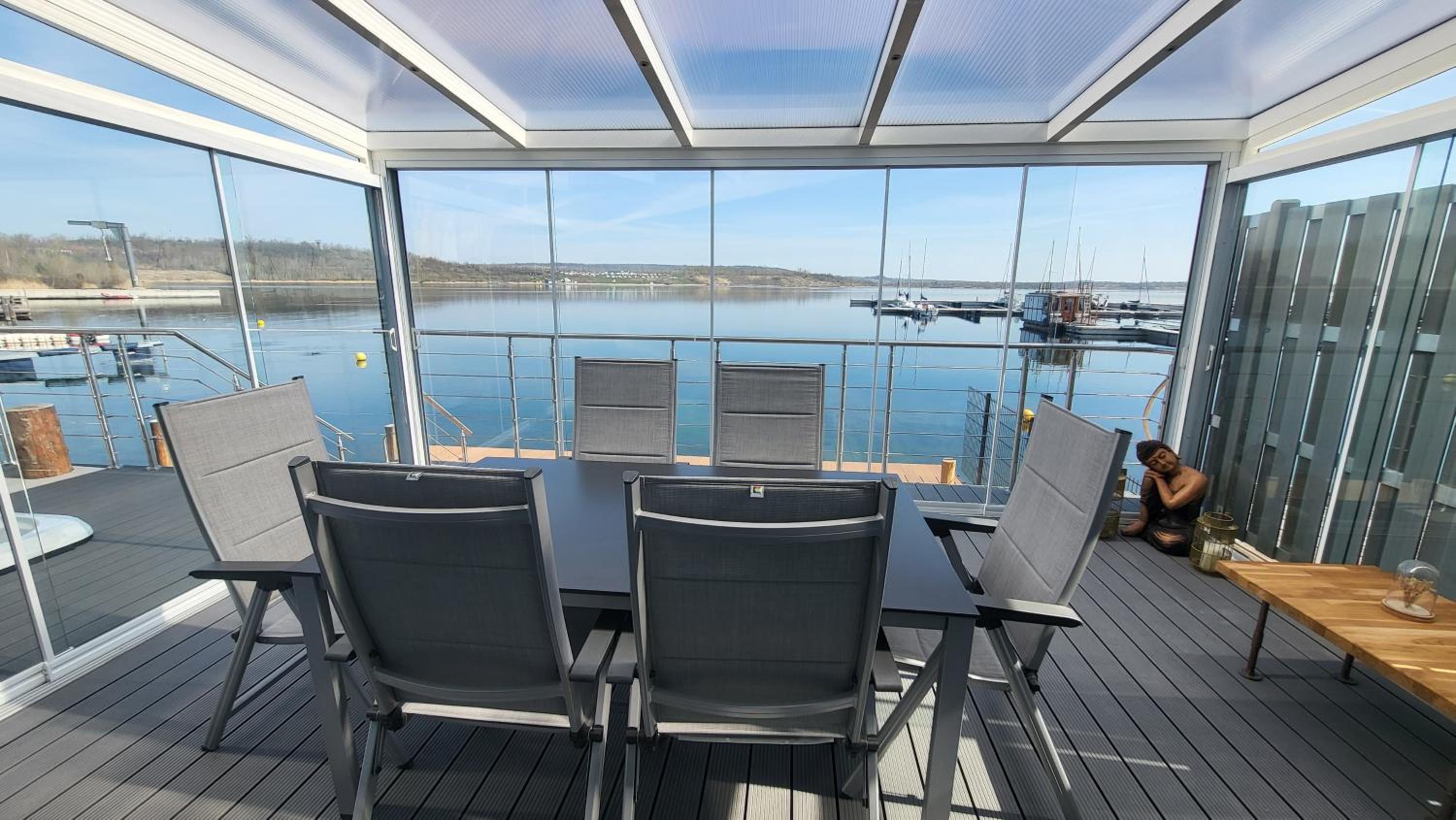 Seehaus Pippa mit Sauna and Whirlpool direkt am See