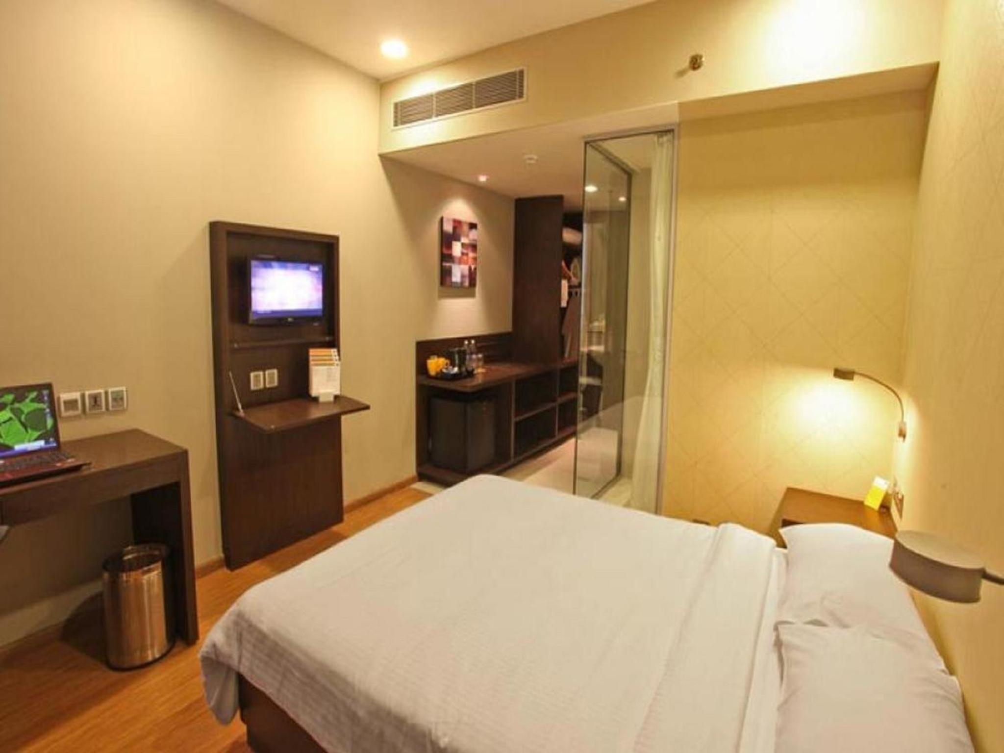 Keys Select by Lemon Tree Hotels, Hosur Road, Bengaluru