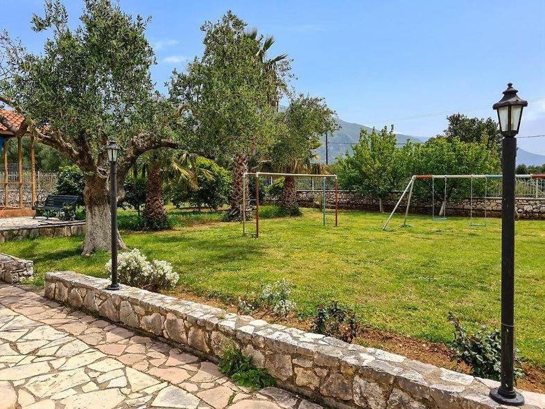 Villa Kostoula