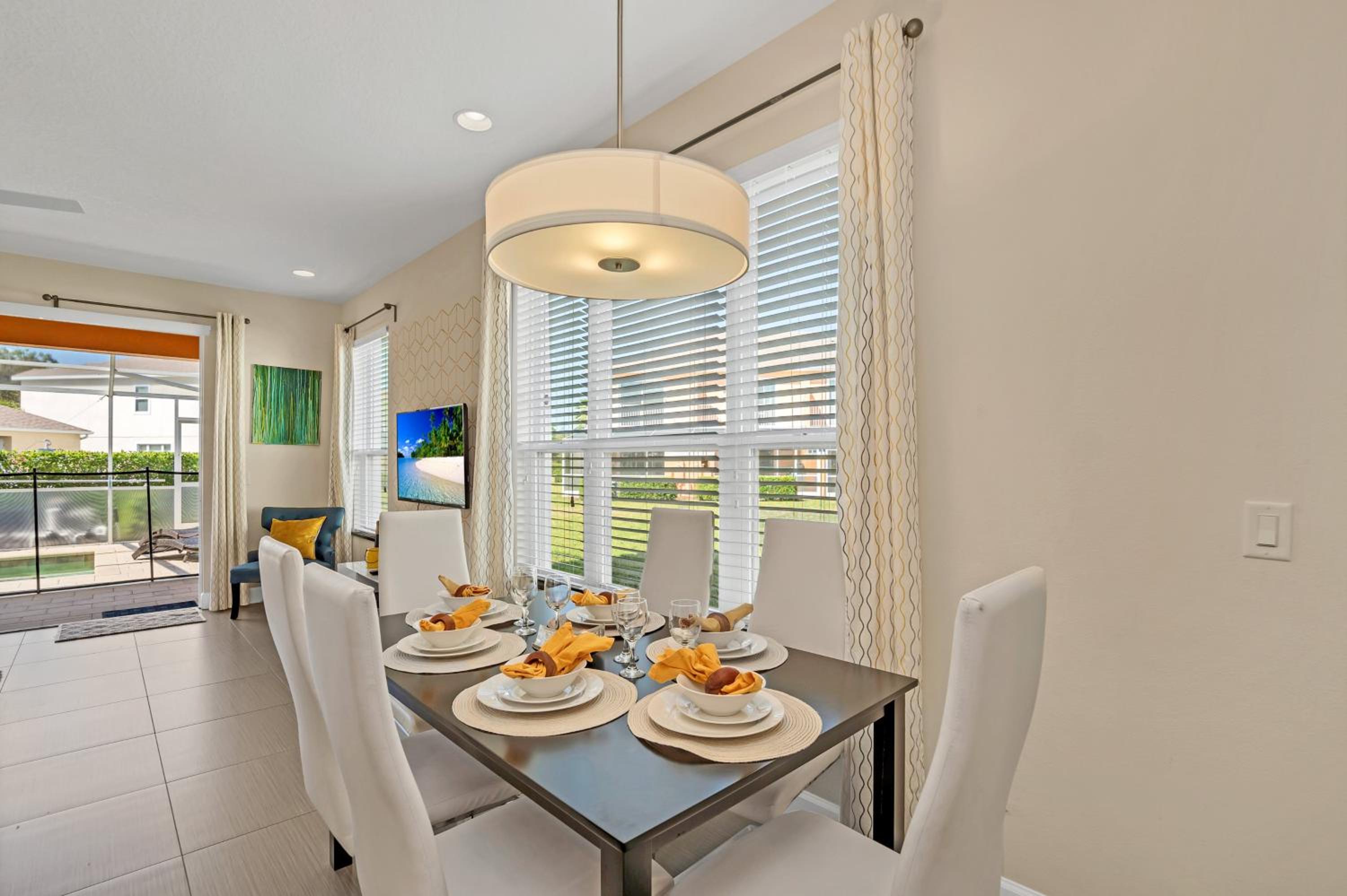 Serenity - 3 Bed 3 Baths TOWNHOME