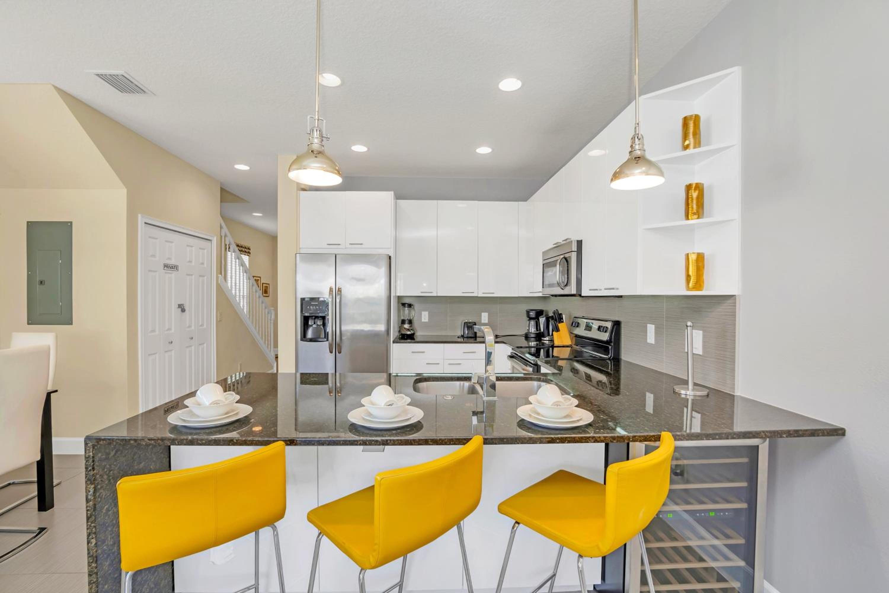 Serenity - 3 Bed 3 Baths TOWNHOME