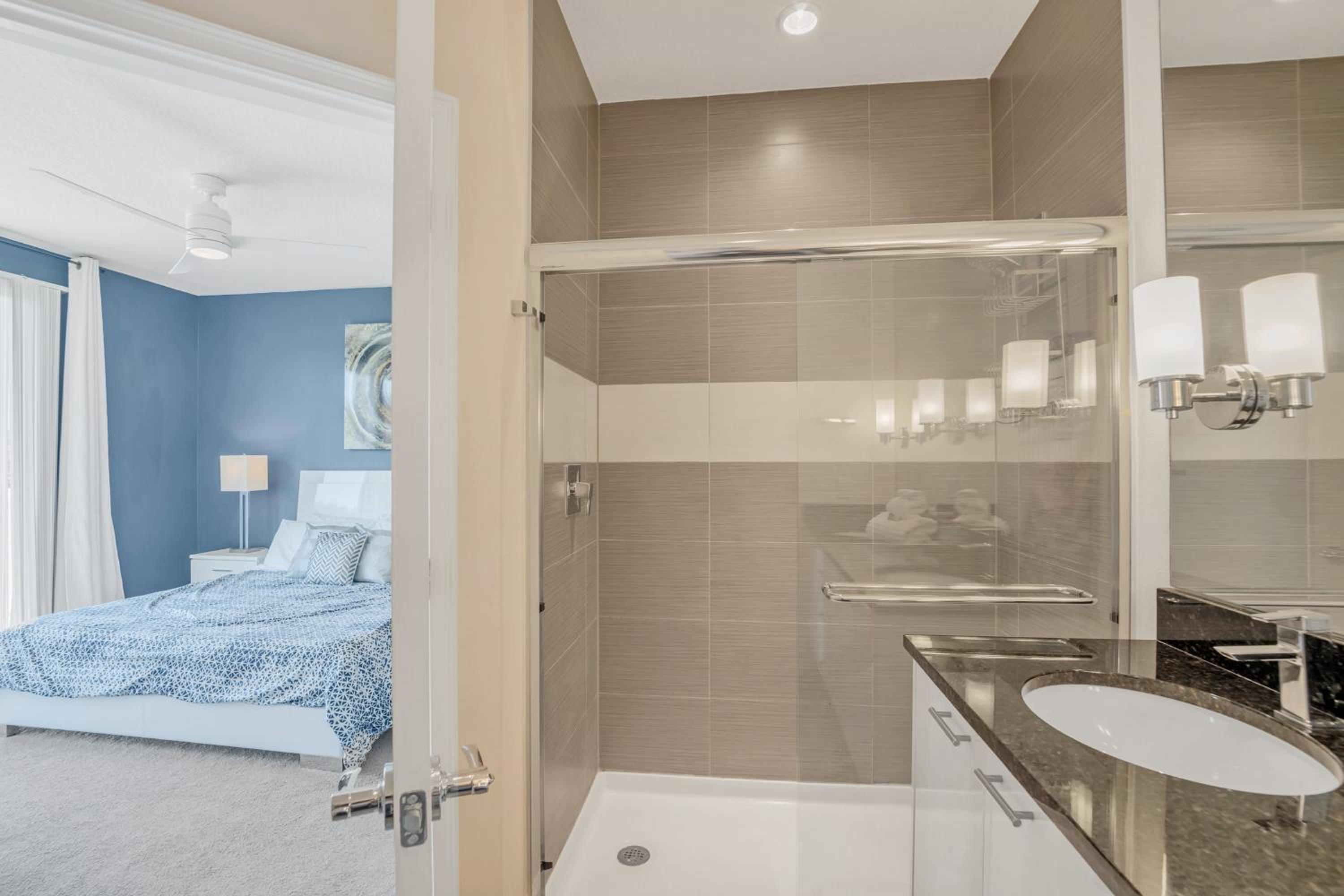 Serenity - 3 Bed 3 Baths TOWNHOME