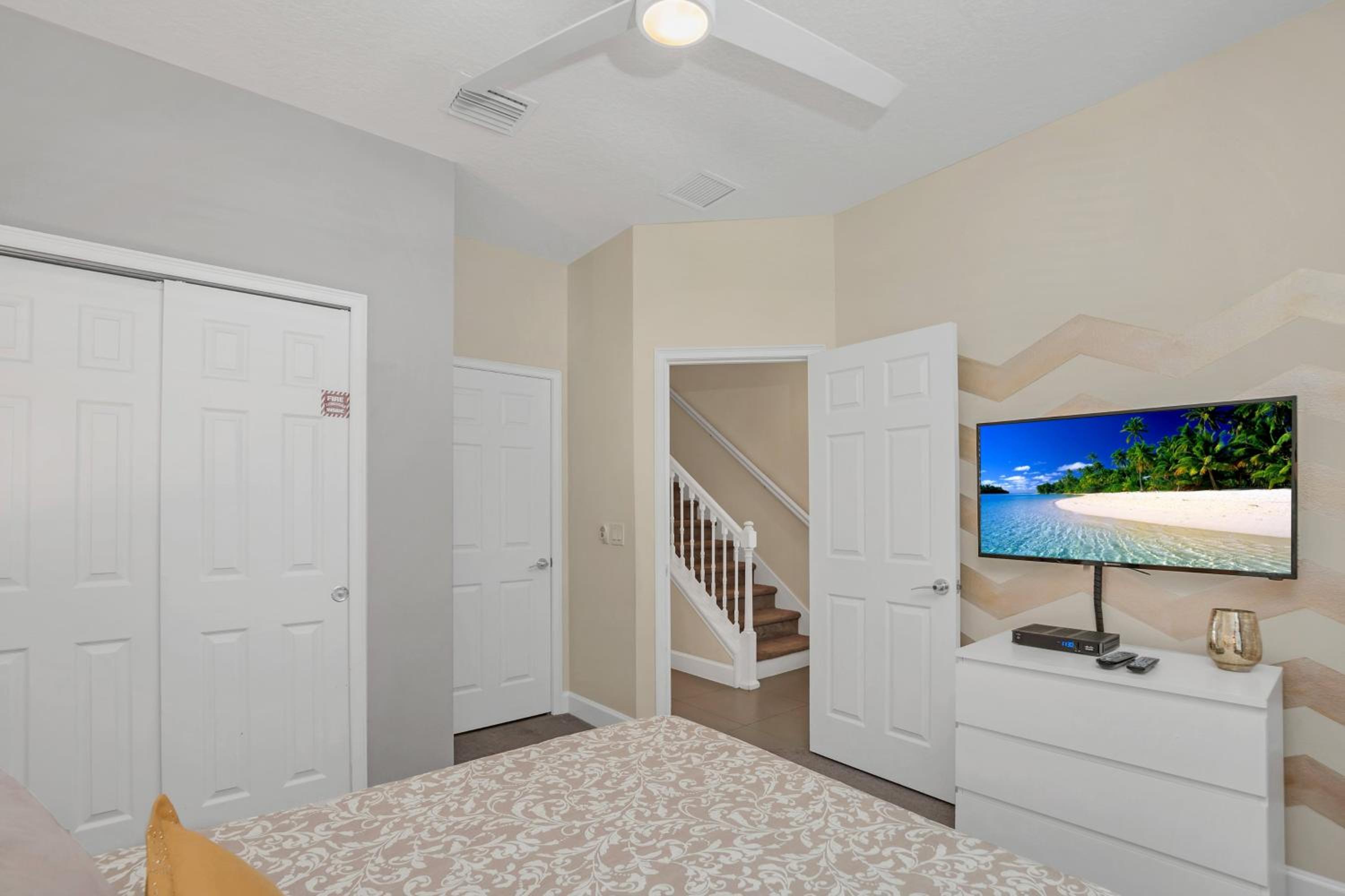 Serenity - 3 Bed 3 Baths TOWNHOME